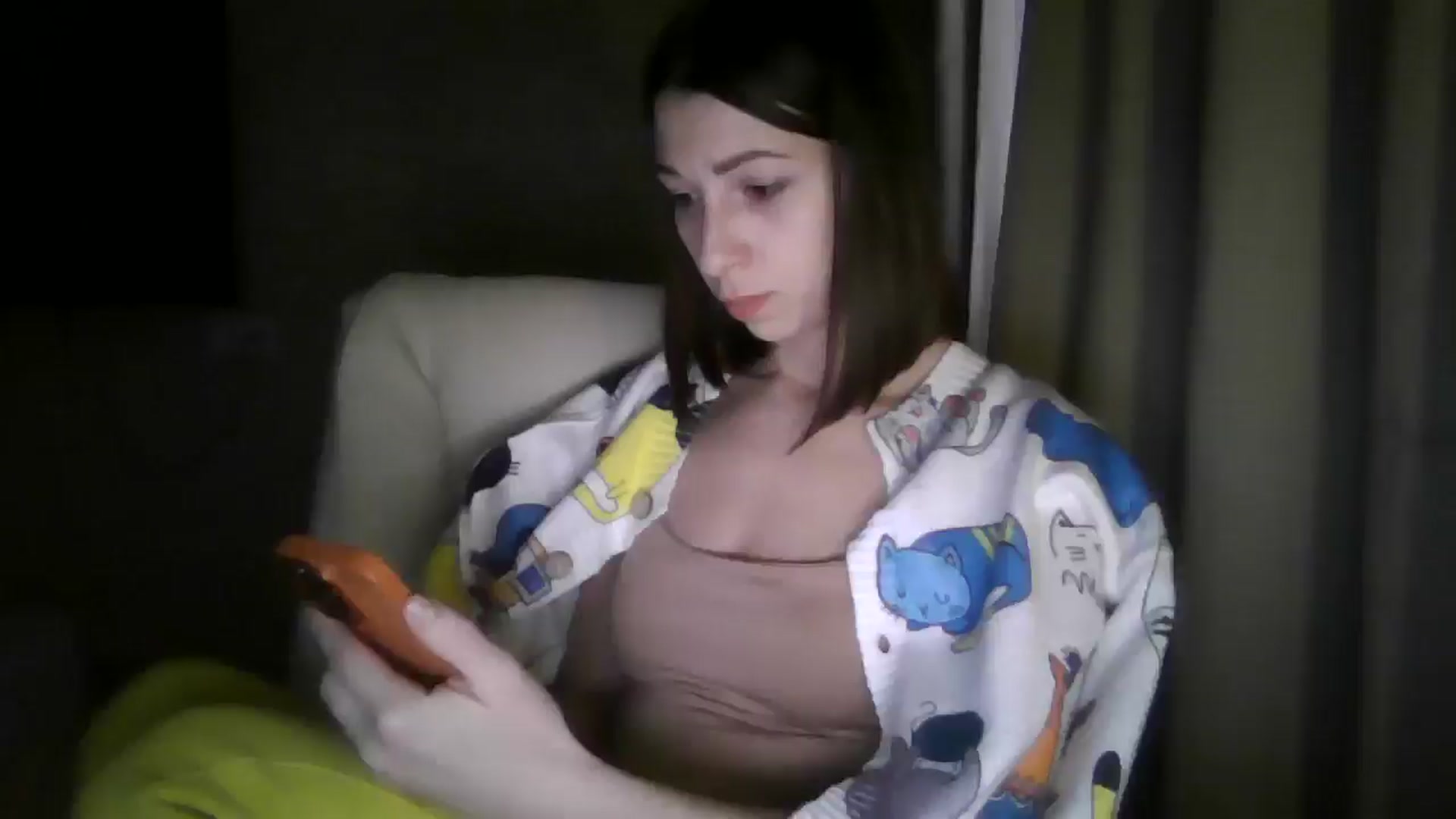 Gallery image thumbnail from Diana_Bloo's myfreecams stream on, 12/25/2025, 13:07 image 14 of 20