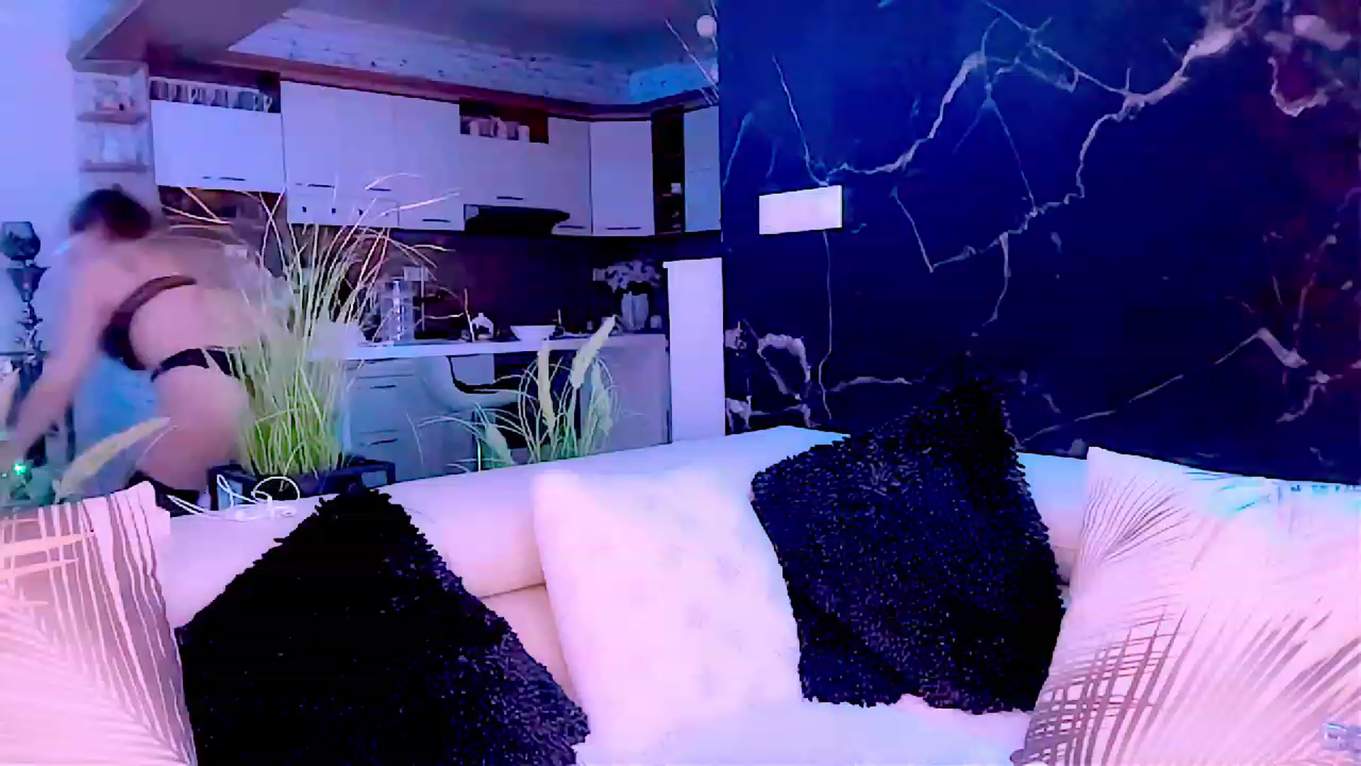 Gallery image thumbnail from Diana_Doll's myfreecams stream on, 02/25/2023, 19:55 image 1 of 20