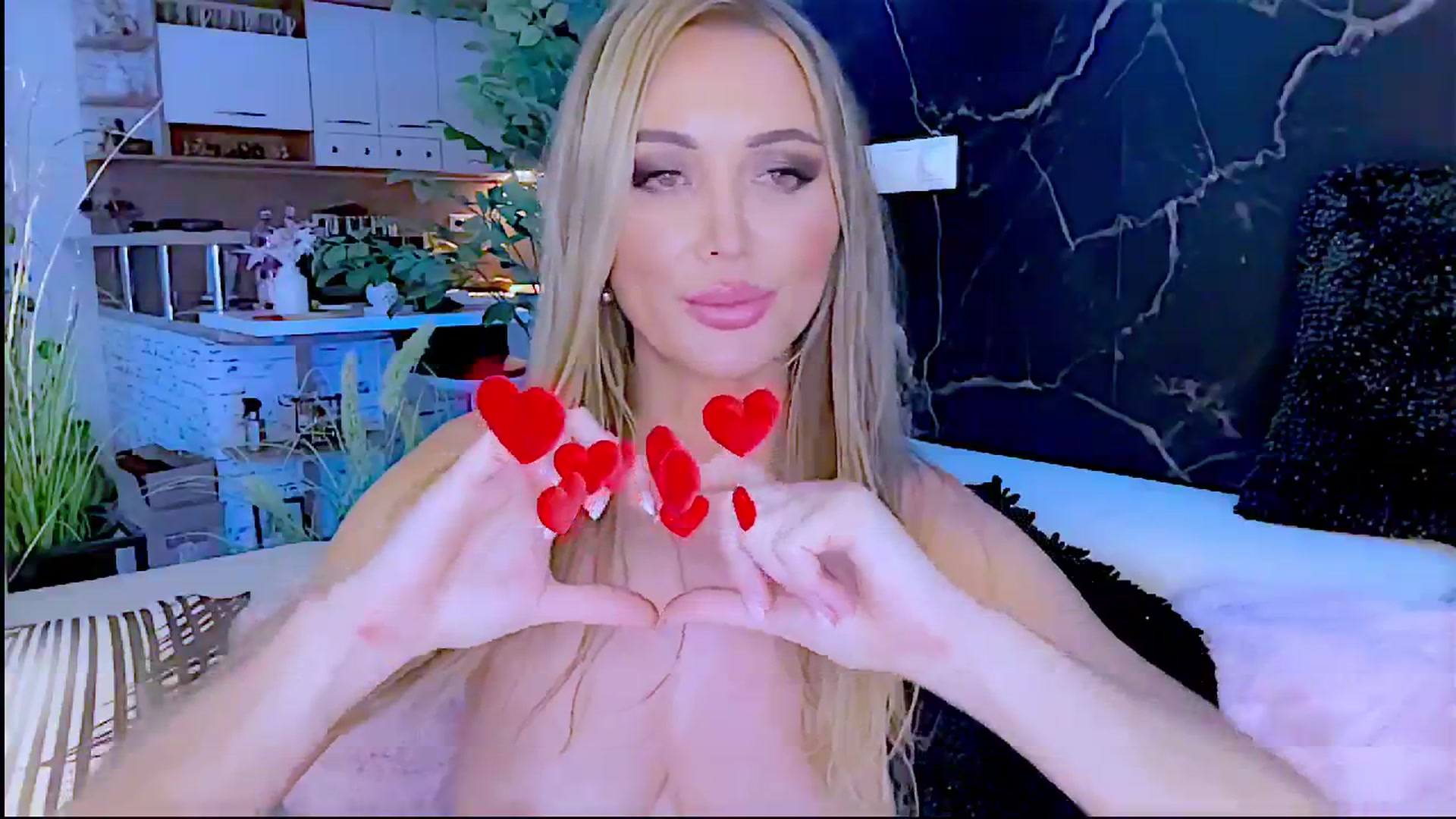 Gallery image thumbnail from Diana_Doll's myfreecams stream on, 09/15/2024, 16:55 image 19 of 20
