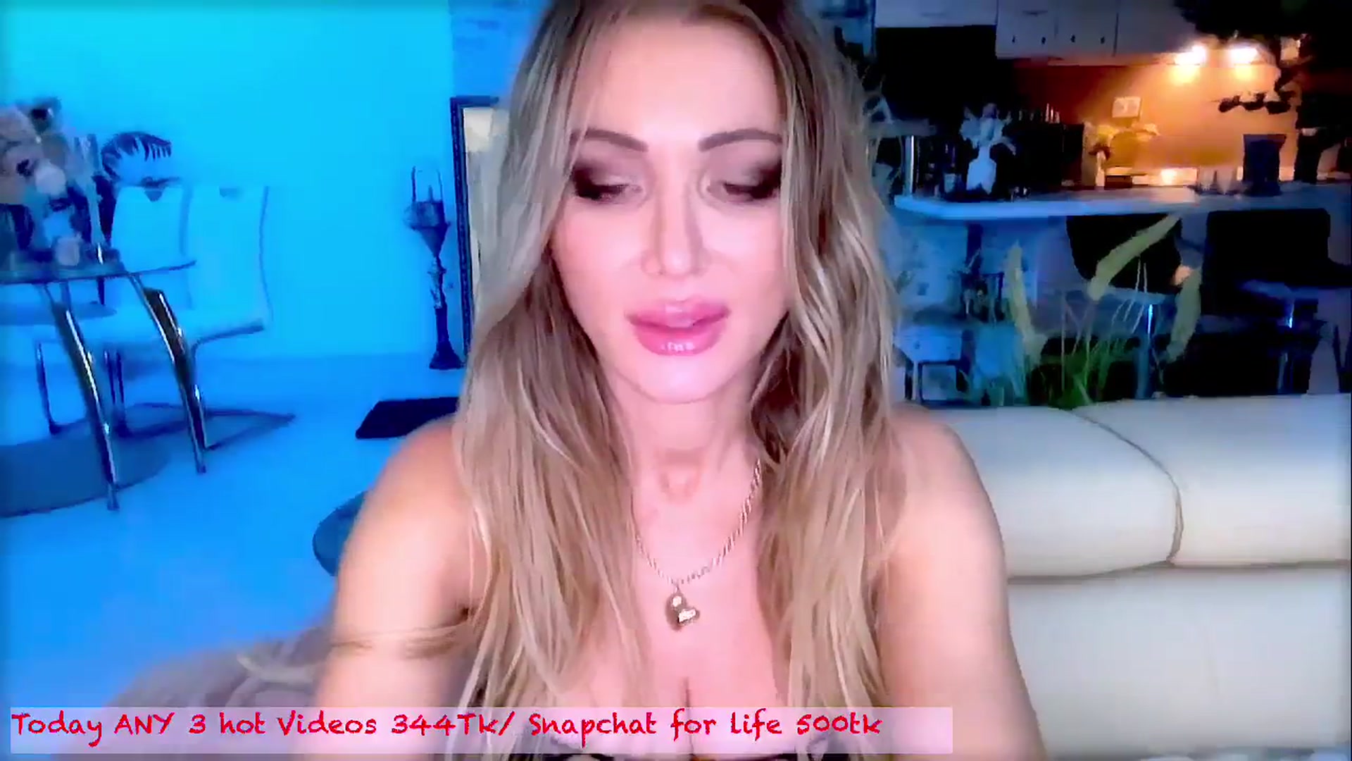 Gallery image thumbnail from Diana_Doll's myfreecams stream on, 08/31/2025, 18:37 image 13 of 20