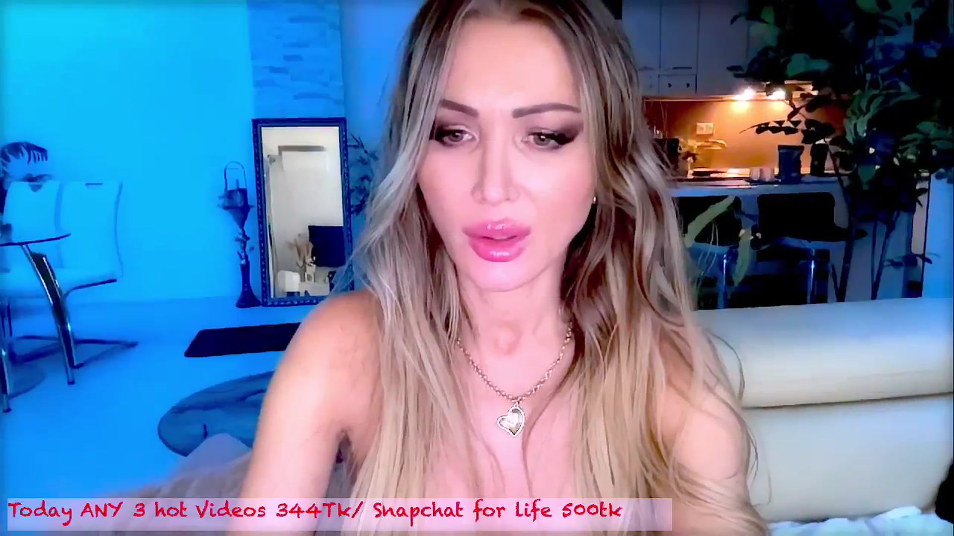 Gallery image thumbnail from Diana_Doll's myfreecams stream on, 08/31/2025, 18:37 image 20 of 20