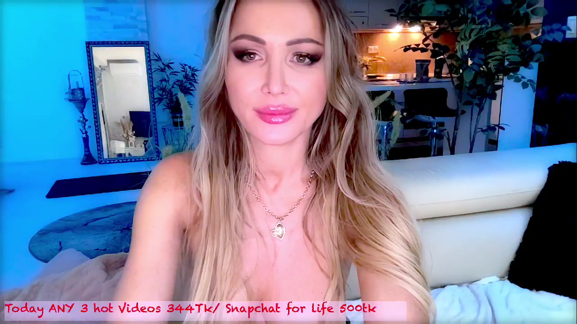 Gallery image thumbnail from Diana_Doll's myfreecams stream on, 08/31/2025, 18:37 image 19 of 20