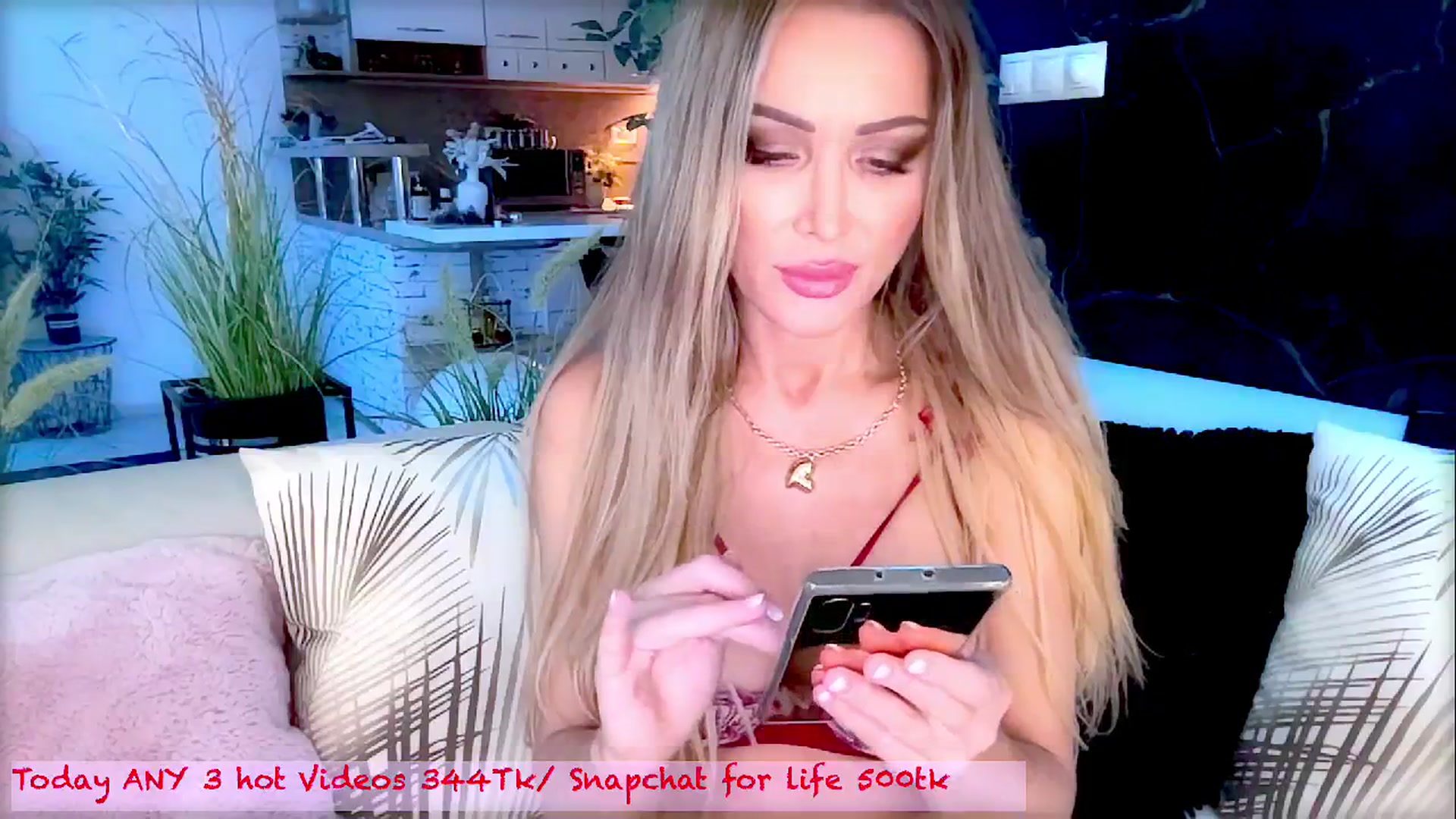 Gallery image thumbnail from Diana_Doll's myfreecams stream on, 09/06/2025, 17:27 image 10 of 20
