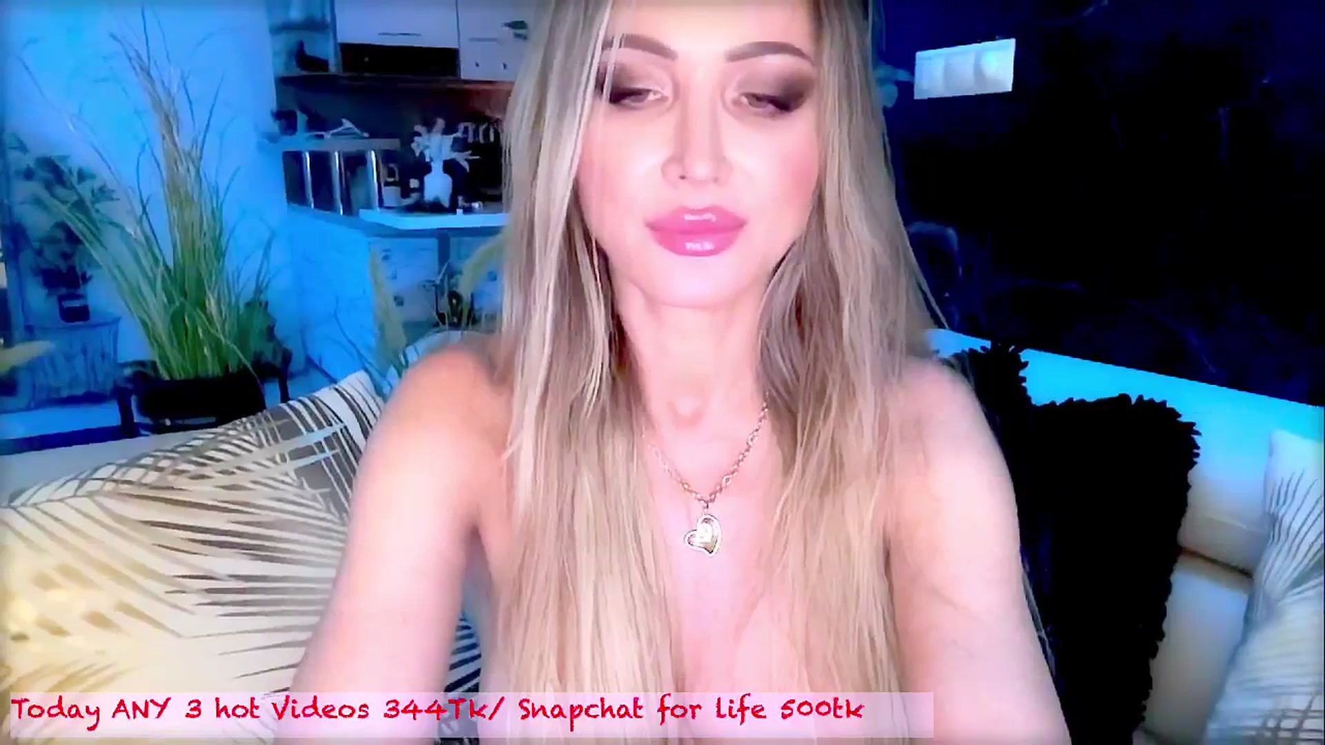 Gallery image thumbnail from Diana_Doll's myfreecams stream on, 09/06/2025, 20:59 image 14 of 20