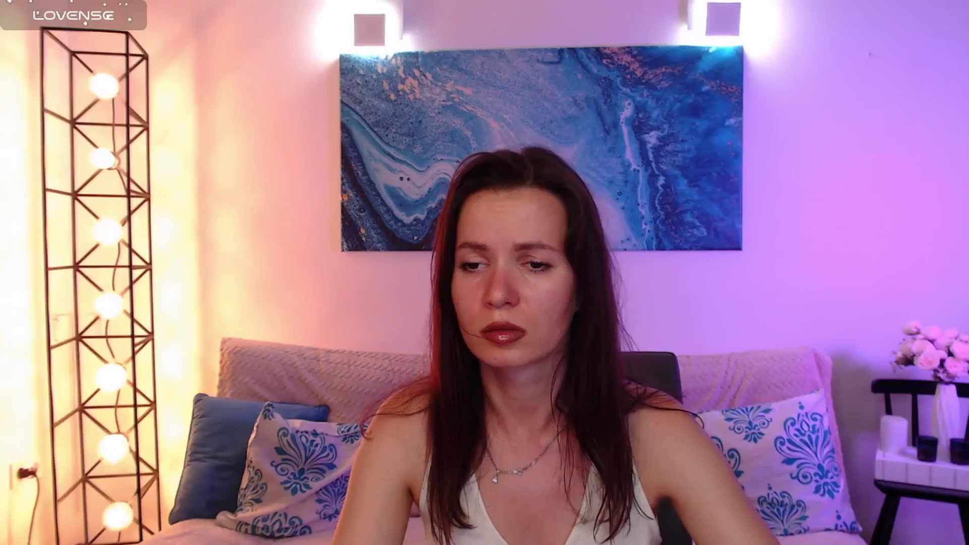 Gallery image thumbnail from Diana_Wow's myfreecams stream on, 07/06/2025, 11:49 image 6 of 20