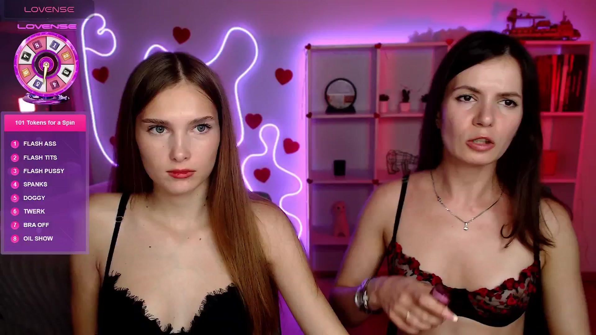 Gallery image thumbnail from Diana_Wow's myfreecams stream on, 08/03/2025, 13:54 image 8 of 20