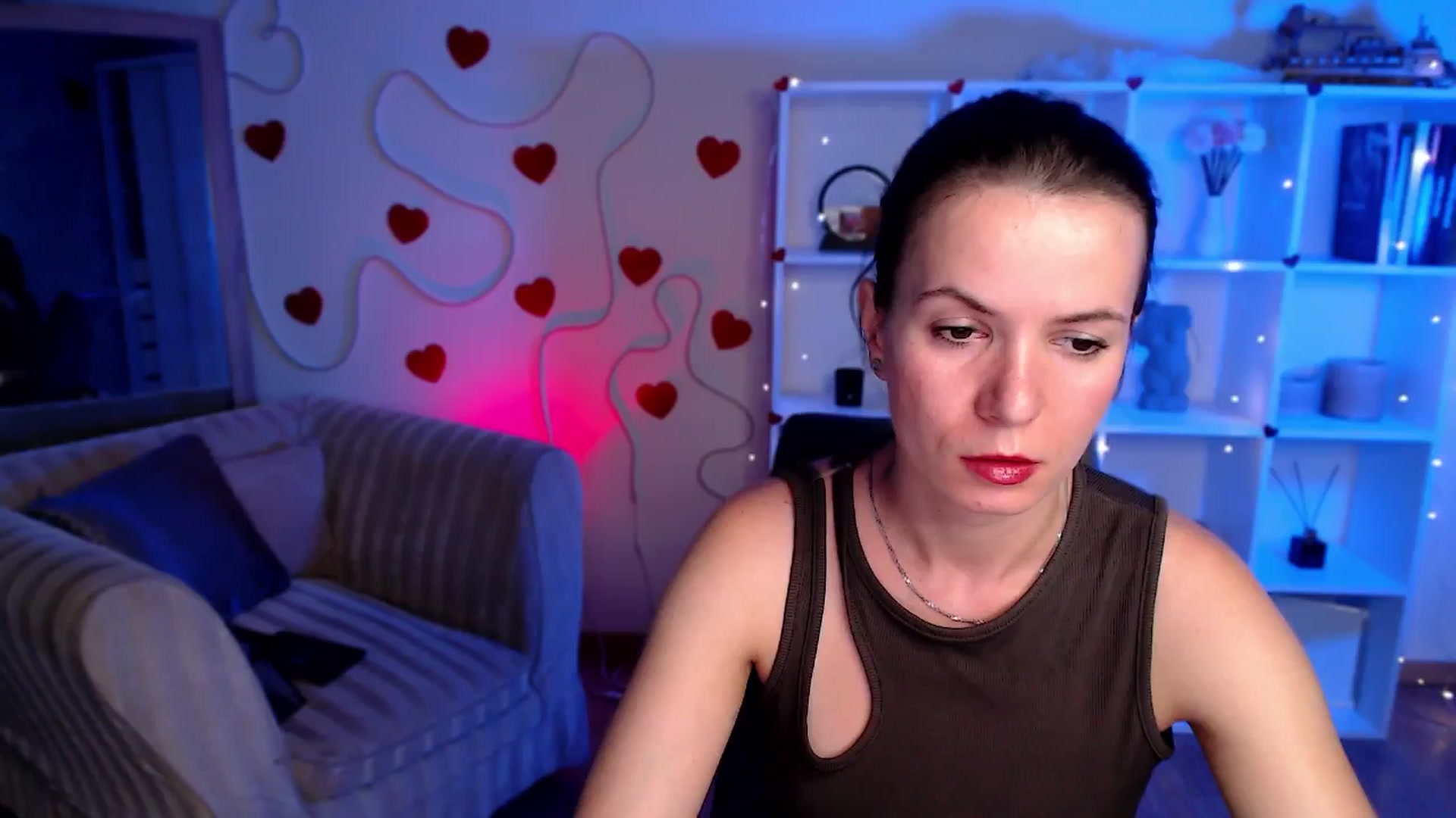Gallery image thumbnail from Diana_Wow's myfreecams stream on, 08/15/2025, 09:09 image 10 of 20