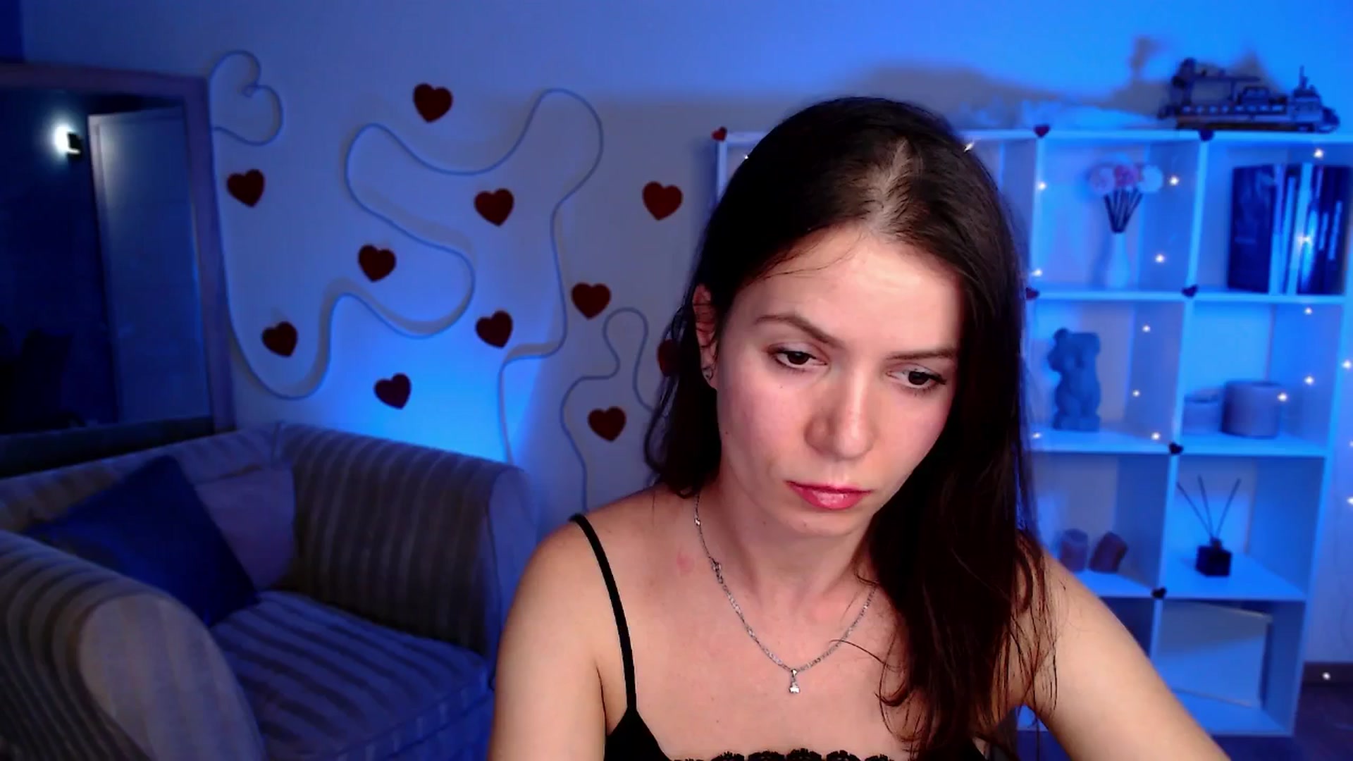 Gallery image thumbnail from Diana_Wow's myfreecams stream on, 08/17/2025, 09:09 image 7 of 20