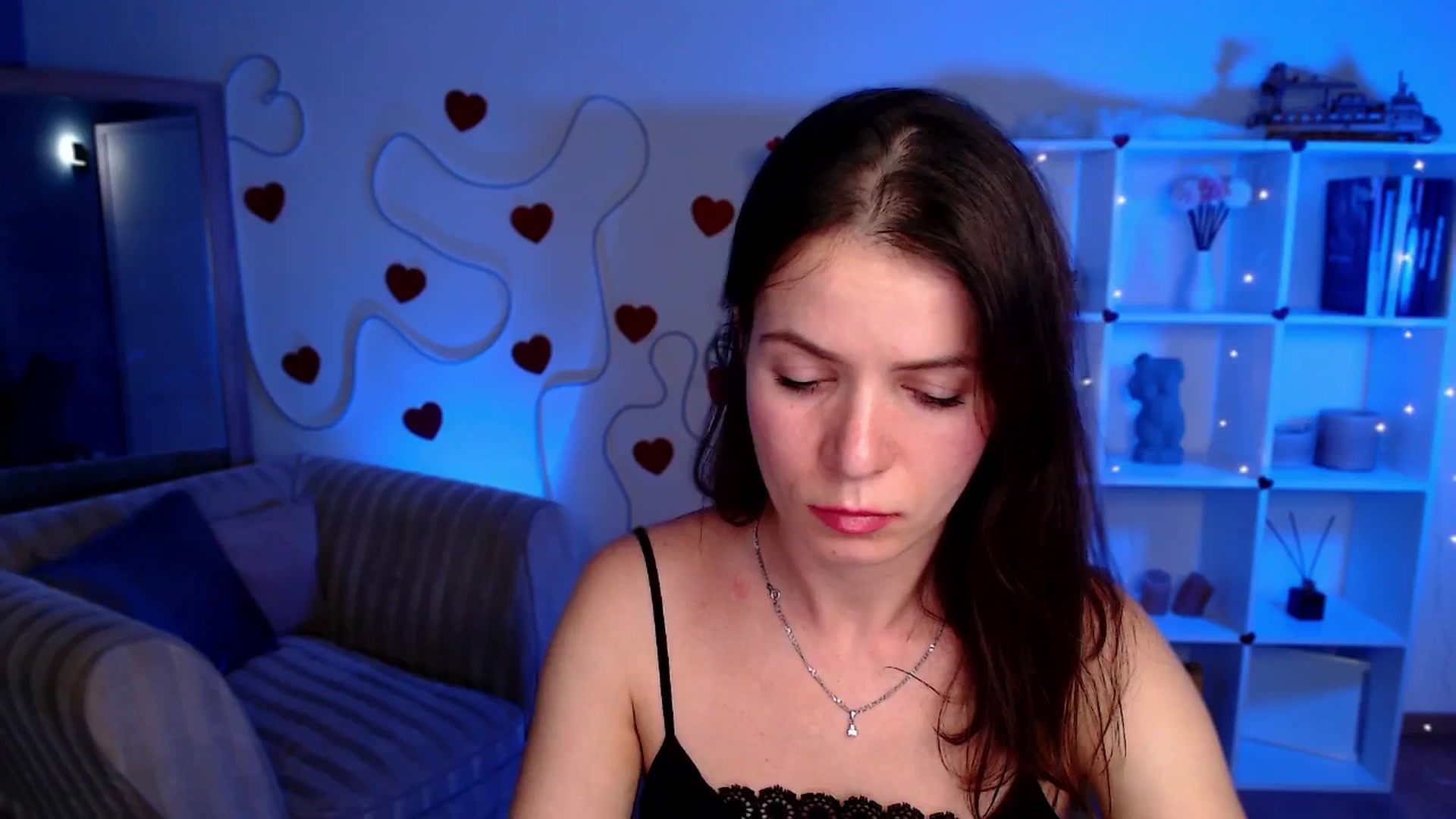 Gallery image thumbnail from Diana_Wow's myfreecams stream on, 08/17/2025, 09:09 image 5 of 20
