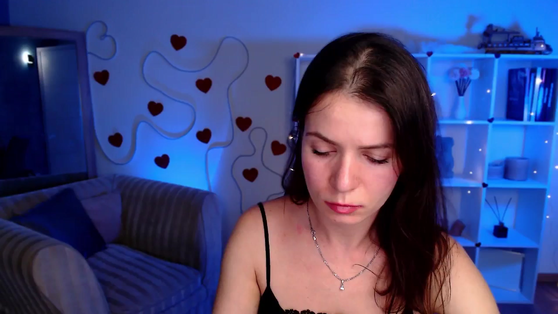 Gallery image thumbnail from Diana_Wow's myfreecams stream on, 08/17/2025, 09:09 image 4 of 20