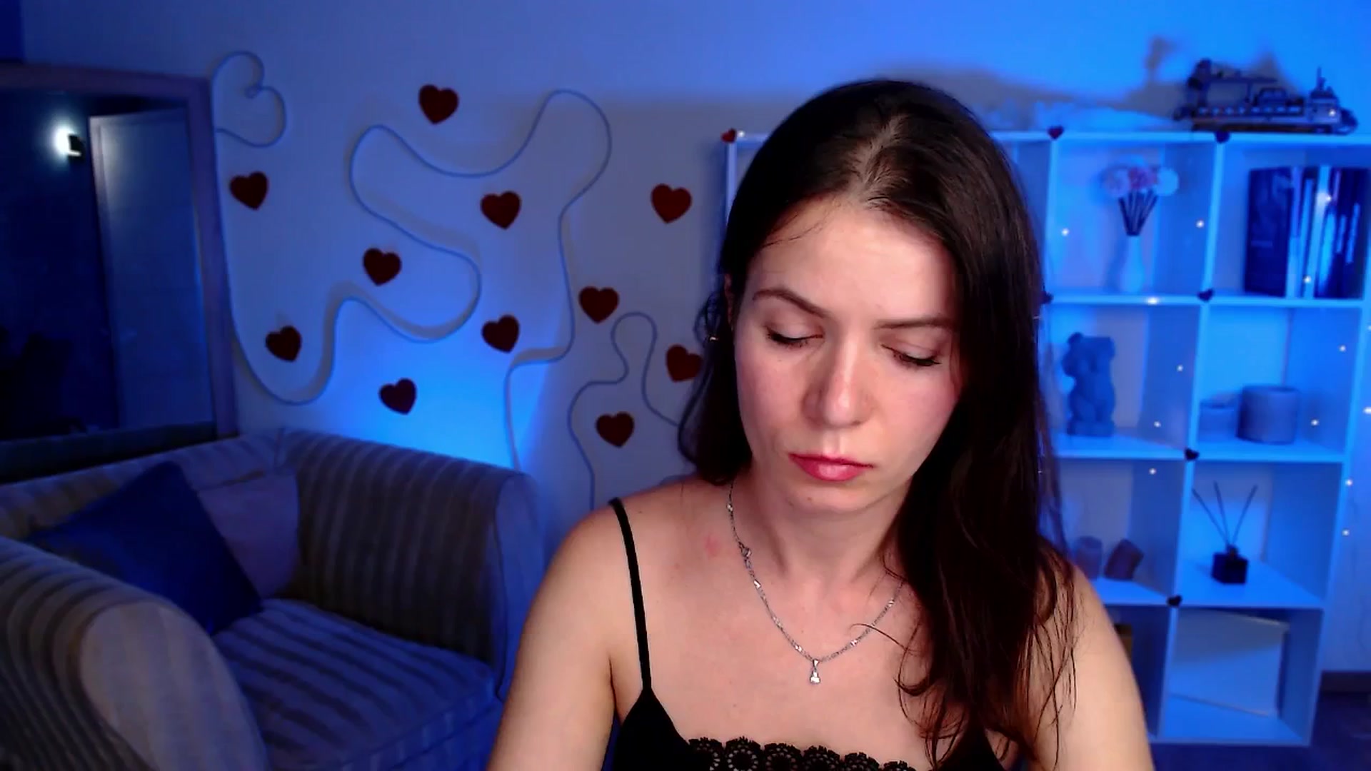 Gallery image thumbnail from Diana_Wow's myfreecams stream on, 08/17/2025, 09:09 image 6 of 20