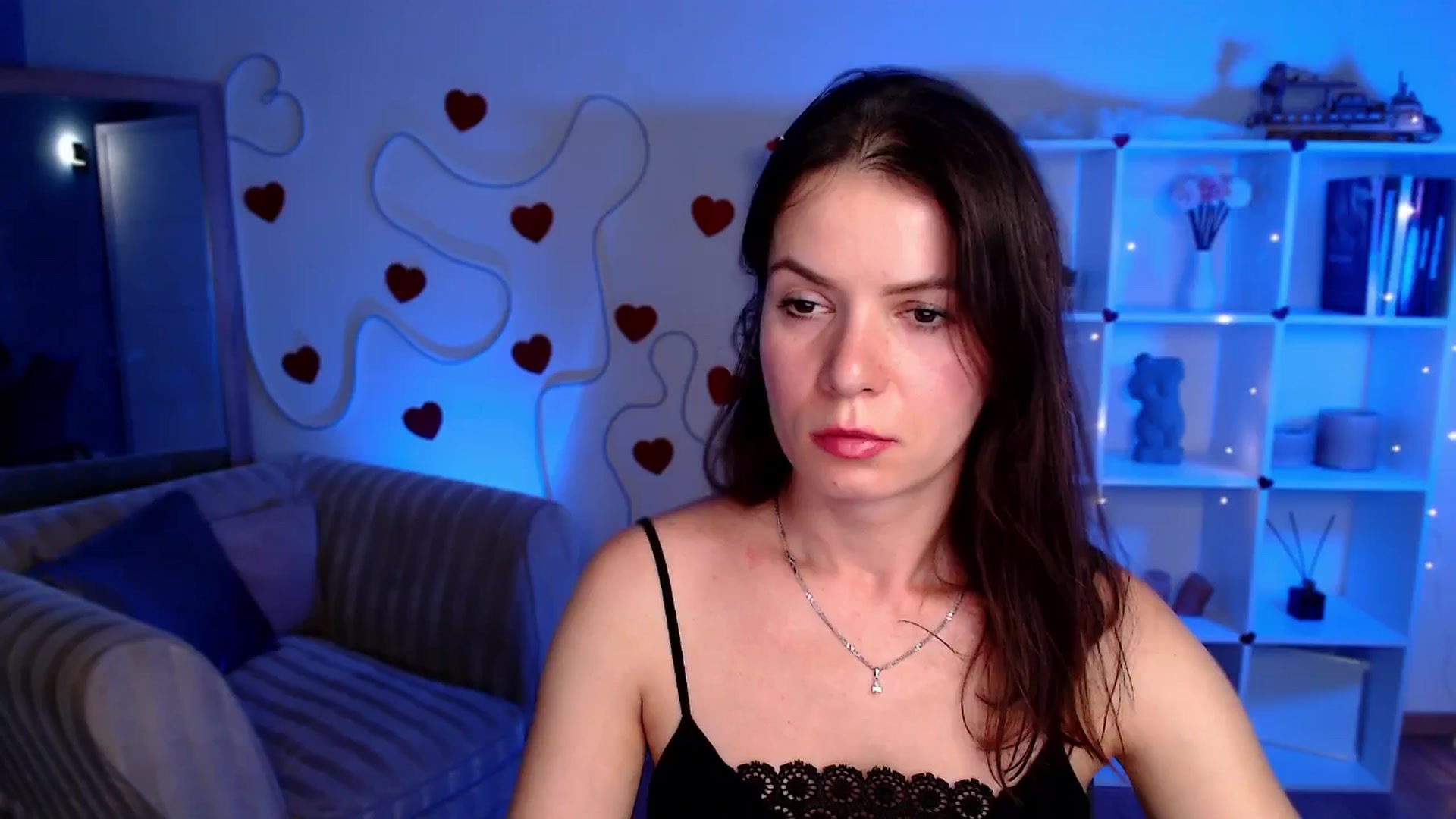 Gallery image thumbnail from Diana_Wow's myfreecams stream on, 08/17/2025, 09:09 image 13 of 20
