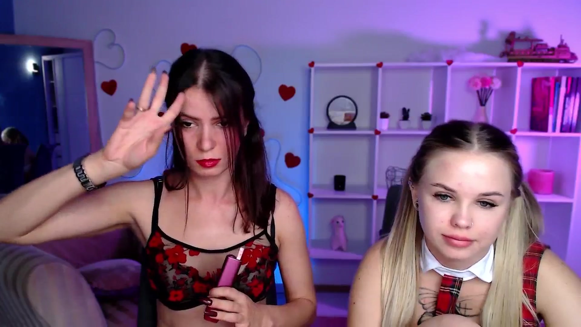 Gallery image thumbnail from Diana_Wow's myfreecams stream on, 08/20/2025, 11:16 image 7 of 20