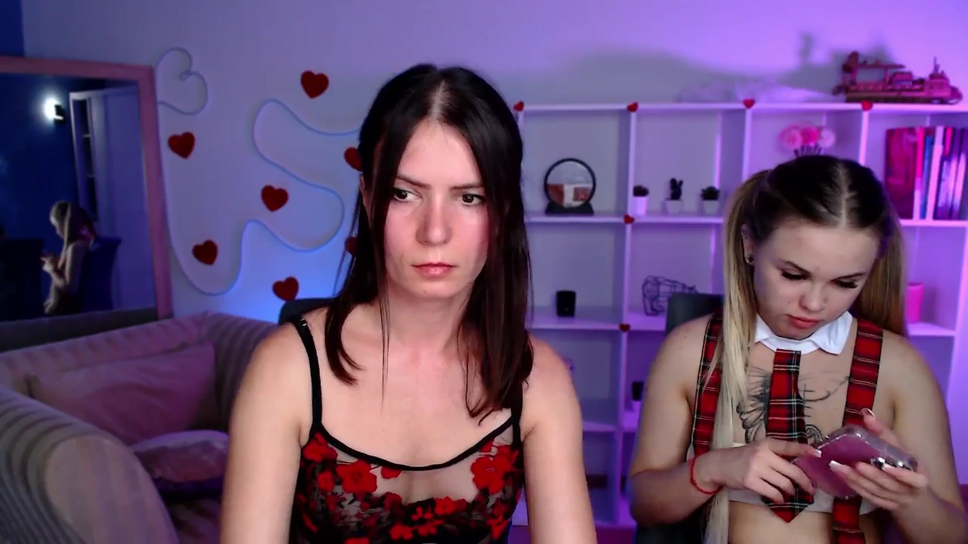 Gallery image thumbnail from Diana_Wow's myfreecams stream on, 08/20/2025, 11:16 image 5 of 20
