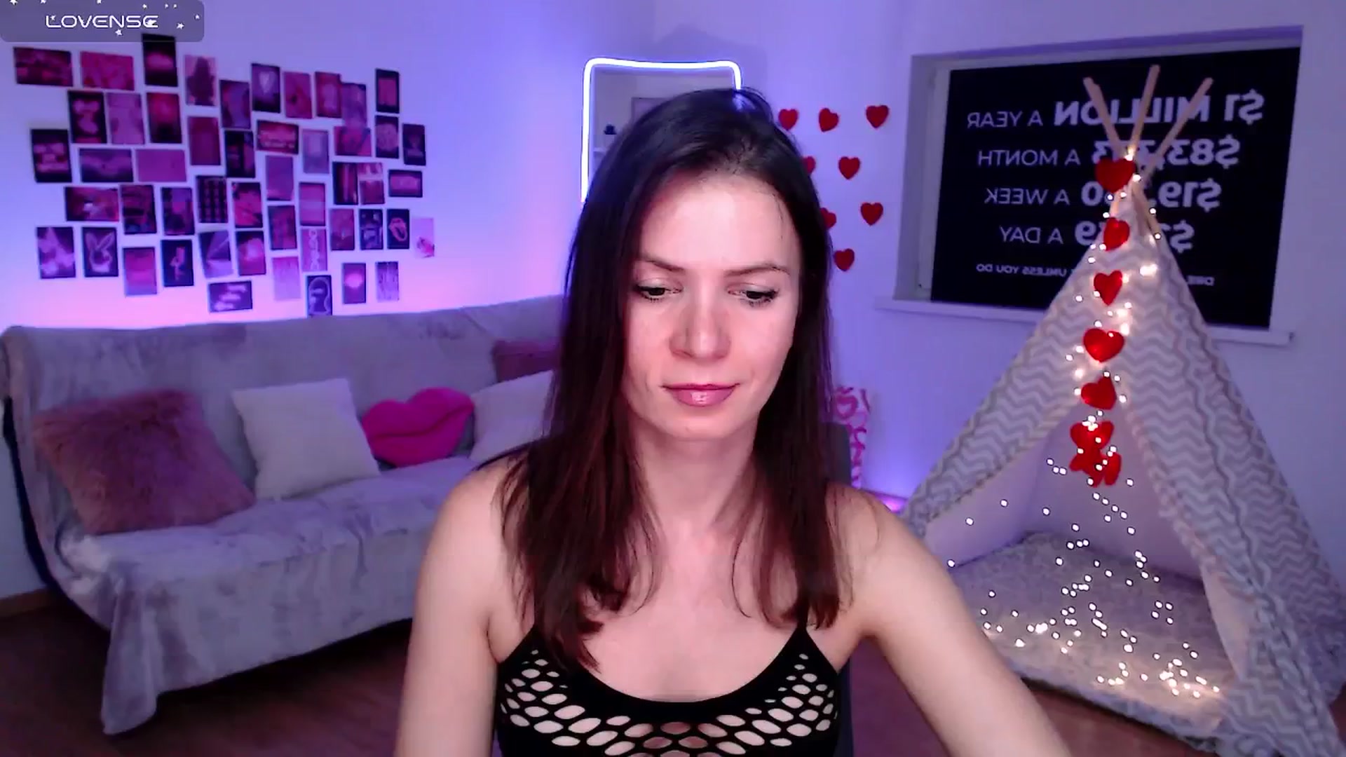 Gallery image thumbnail from Diana_Wow's myfreecams stream on, 08/21/2025, 10:47 image 5 of 20