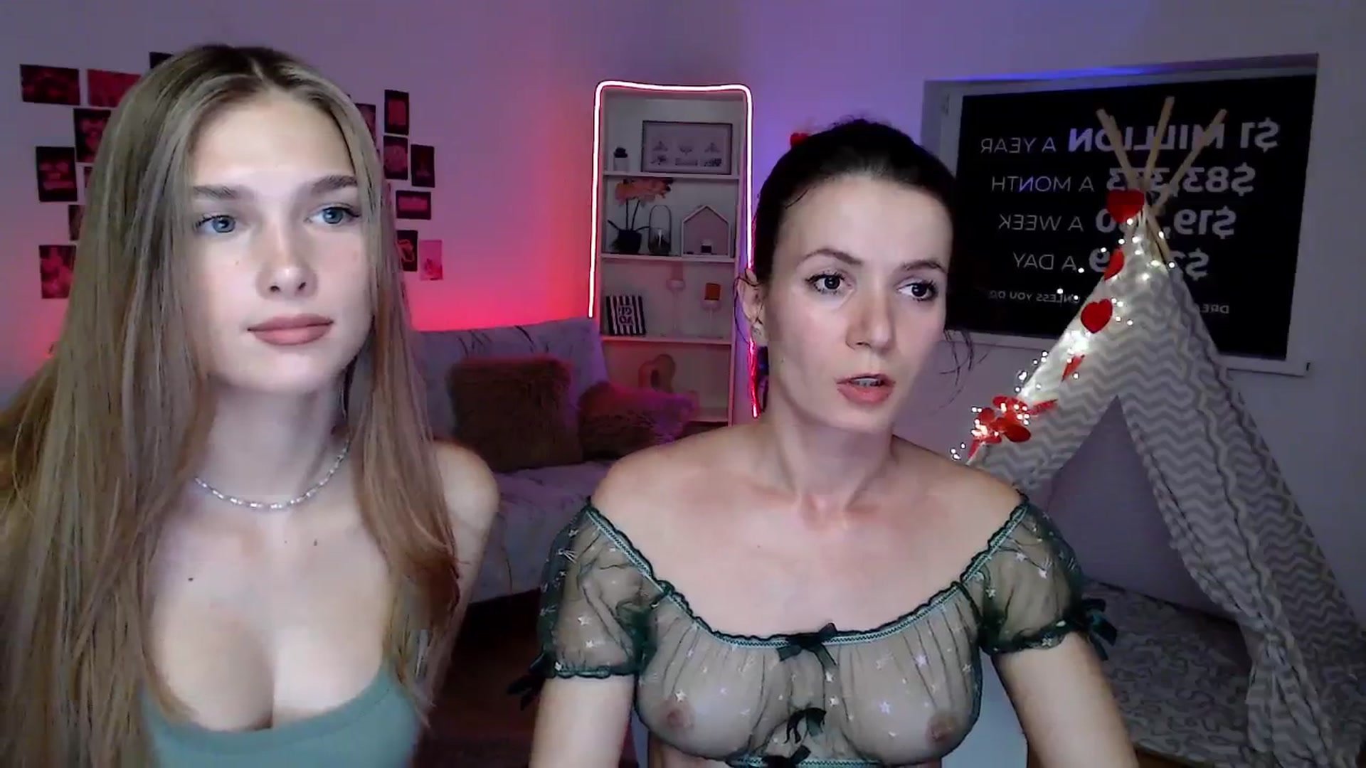 Gallery image thumbnail from Diana_Wow's myfreecams stream on, 08/23/2025, 13:19 image 13 of 20