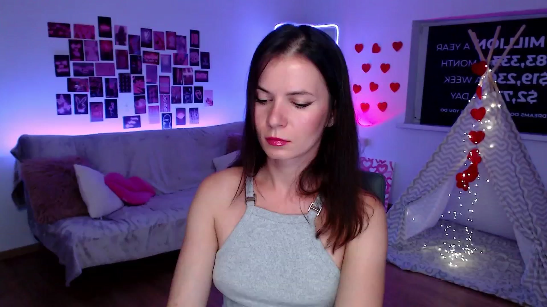 Gallery image thumbnail from Diana_Wow's myfreecams stream on, 09/03/2025, 10:01 image 14 of 20