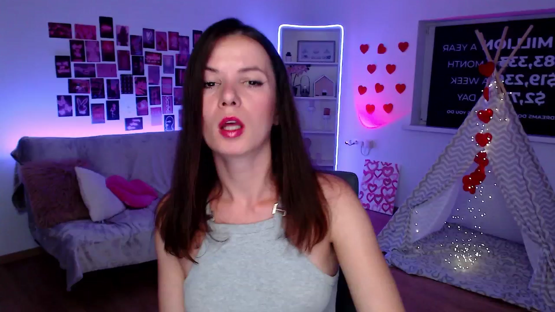Gallery image thumbnail from Diana_Wow's myfreecams stream on, 09/03/2025, 10:01 image 16 of 20