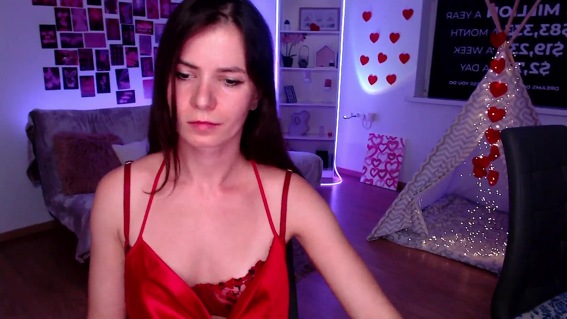 Gallery image thumbnail from Diana_Wow's myfreecams stream on, 09/07/2025, 13:04 image 18 of 20