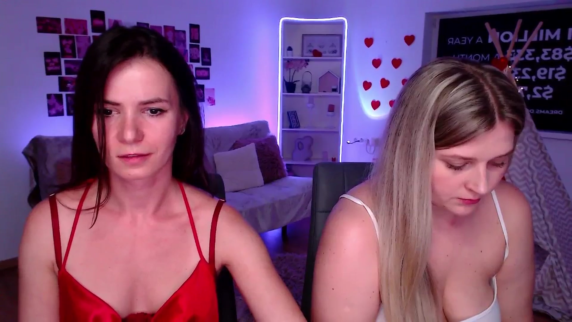 Gallery image thumbnail from Diana_Wow's myfreecams stream on, 09/07/2025, 14:19 image 7 of 20