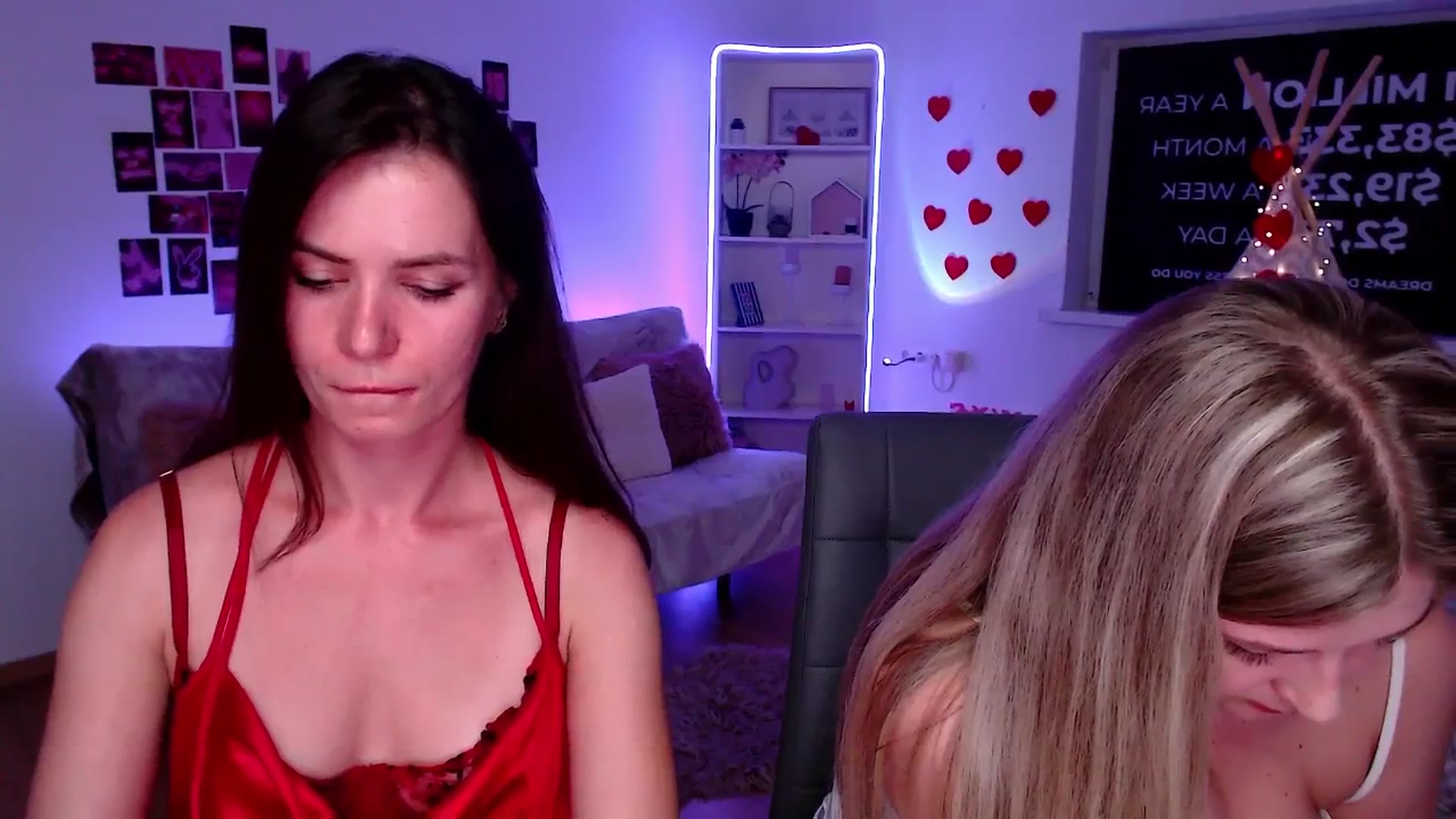Gallery image thumbnail from Diana_Wow's myfreecams stream on, 09/07/2025, 14:19 image 3 of 20
