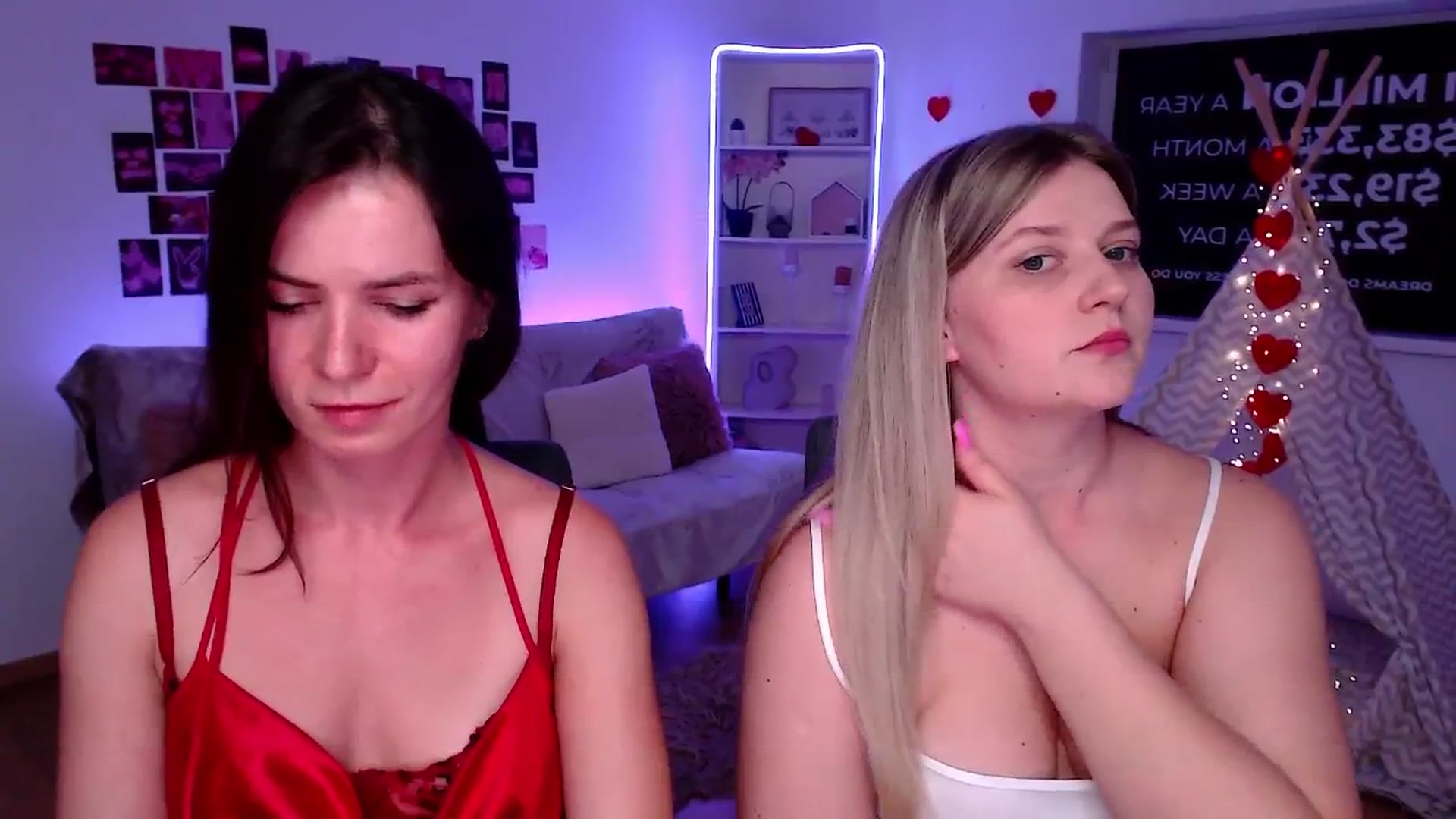 Gallery image thumbnail from Diana_Wow's myfreecams stream on, 09/07/2025, 14:19 image 5 of 20