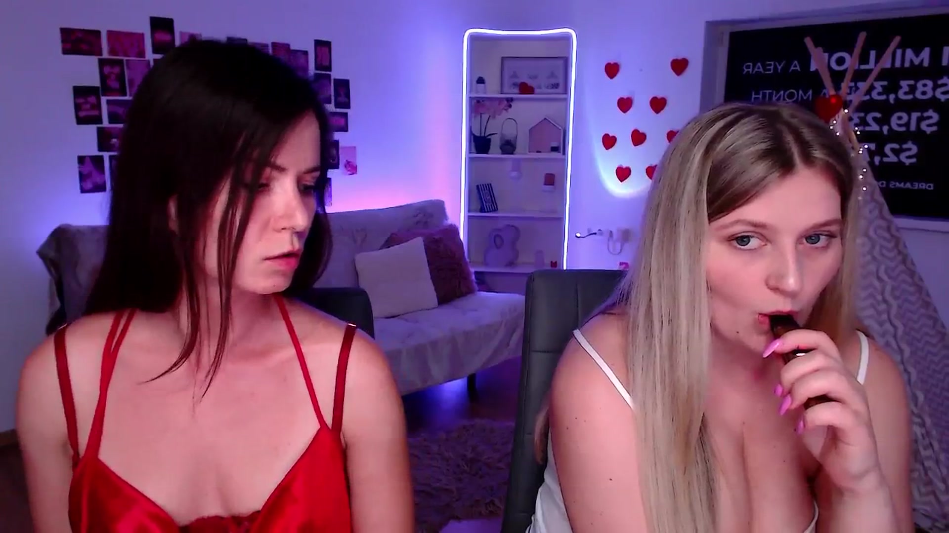 Gallery image thumbnail from Diana_Wow's myfreecams stream on, 09/07/2025, 14:19 image 6 of 20