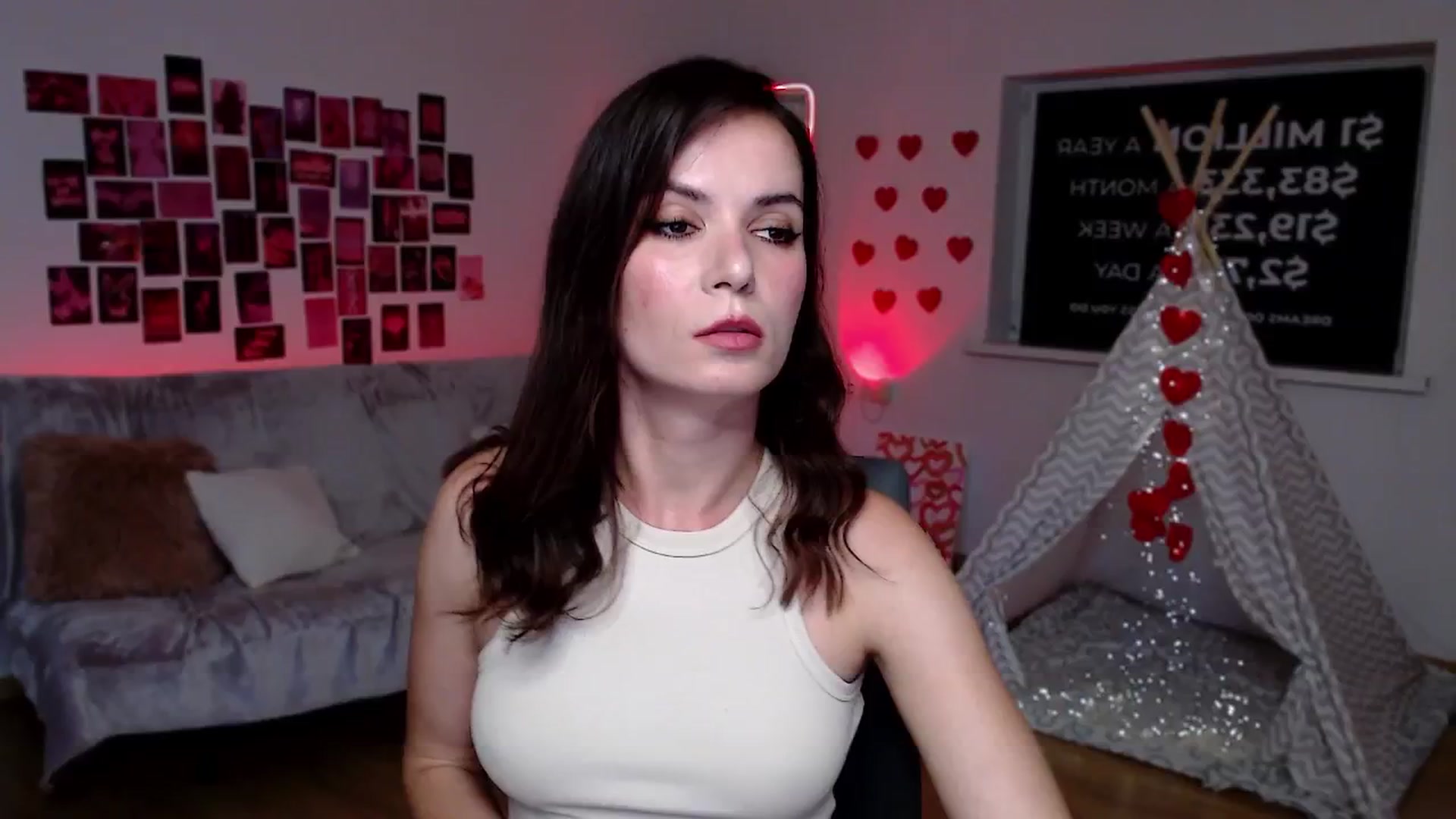 Gallery image thumbnail from Diana_Wow's myfreecams stream on, 09/10/2025, 10:54 image 13 of 20