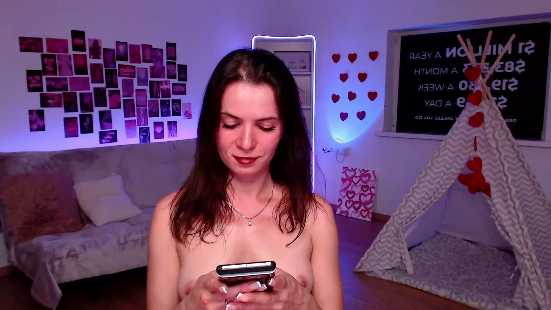 Gallery image thumbnail from Diana_Wow's myfreecams stream on, 09/18/2025, 11:38 image 14 of 20