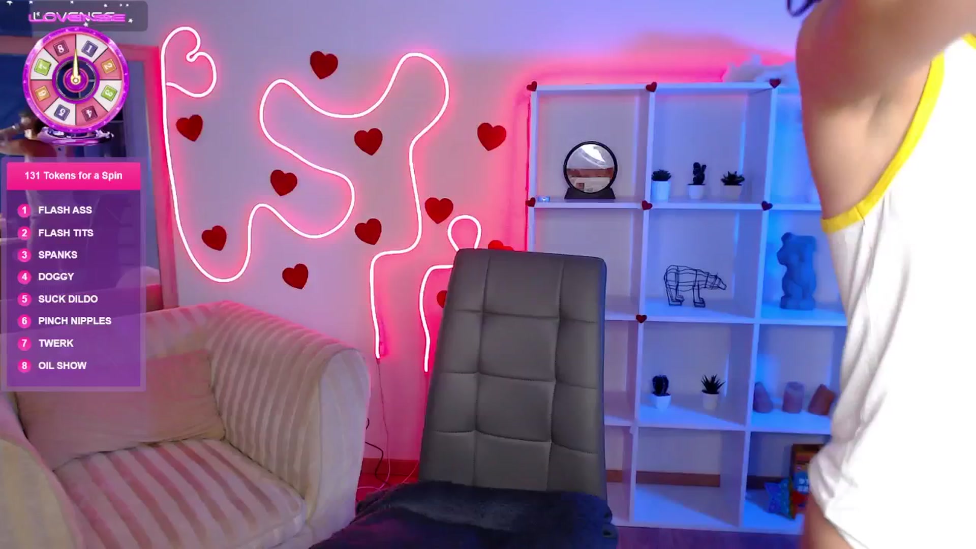 Gallery image thumbnail from Diana_Wow's myfreecams stream on, 09/21/2025, 09:09 image 5 of 20