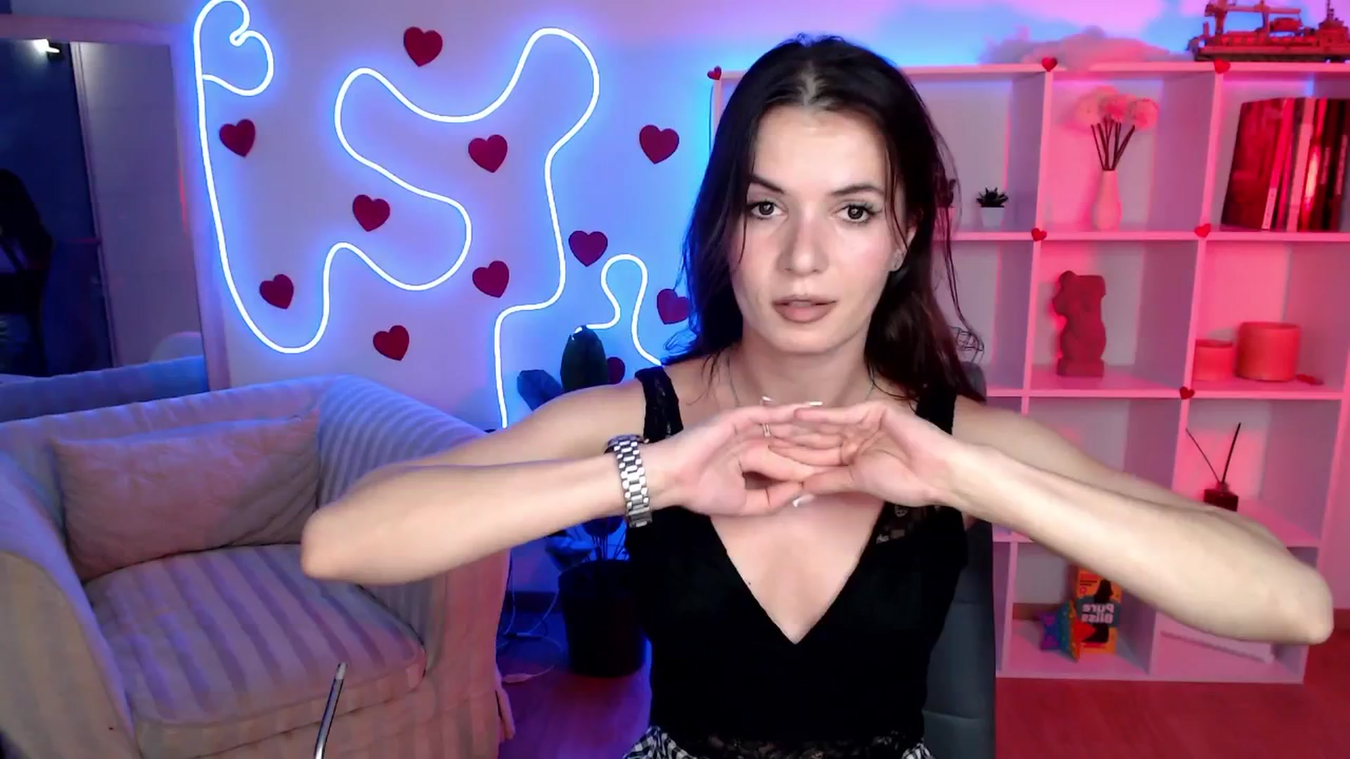 Gallery image thumbnail from Diana_Wow's myfreecams stream on, 09/24/2025, 11:43 image 10 of 20