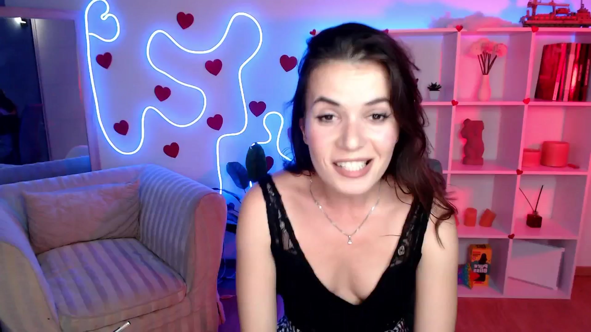 Gallery image thumbnail from Diana_Wow's myfreecams stream on, 09/24/2025, 11:43 image 7 of 20