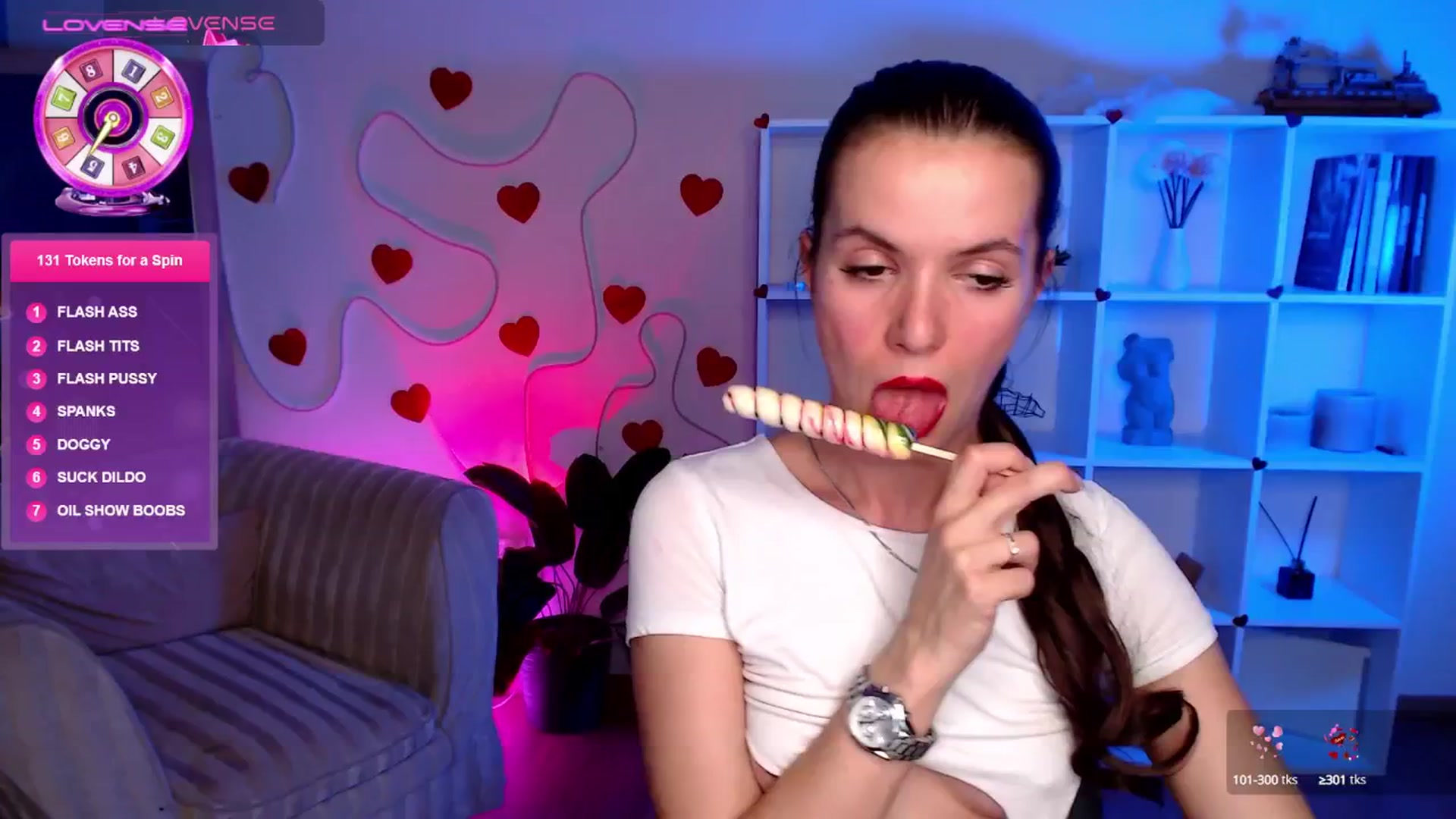 Gallery image thumbnail from Diana_Wow's myfreecams stream on, 10/11/2025, 12:51 image 16 of 20