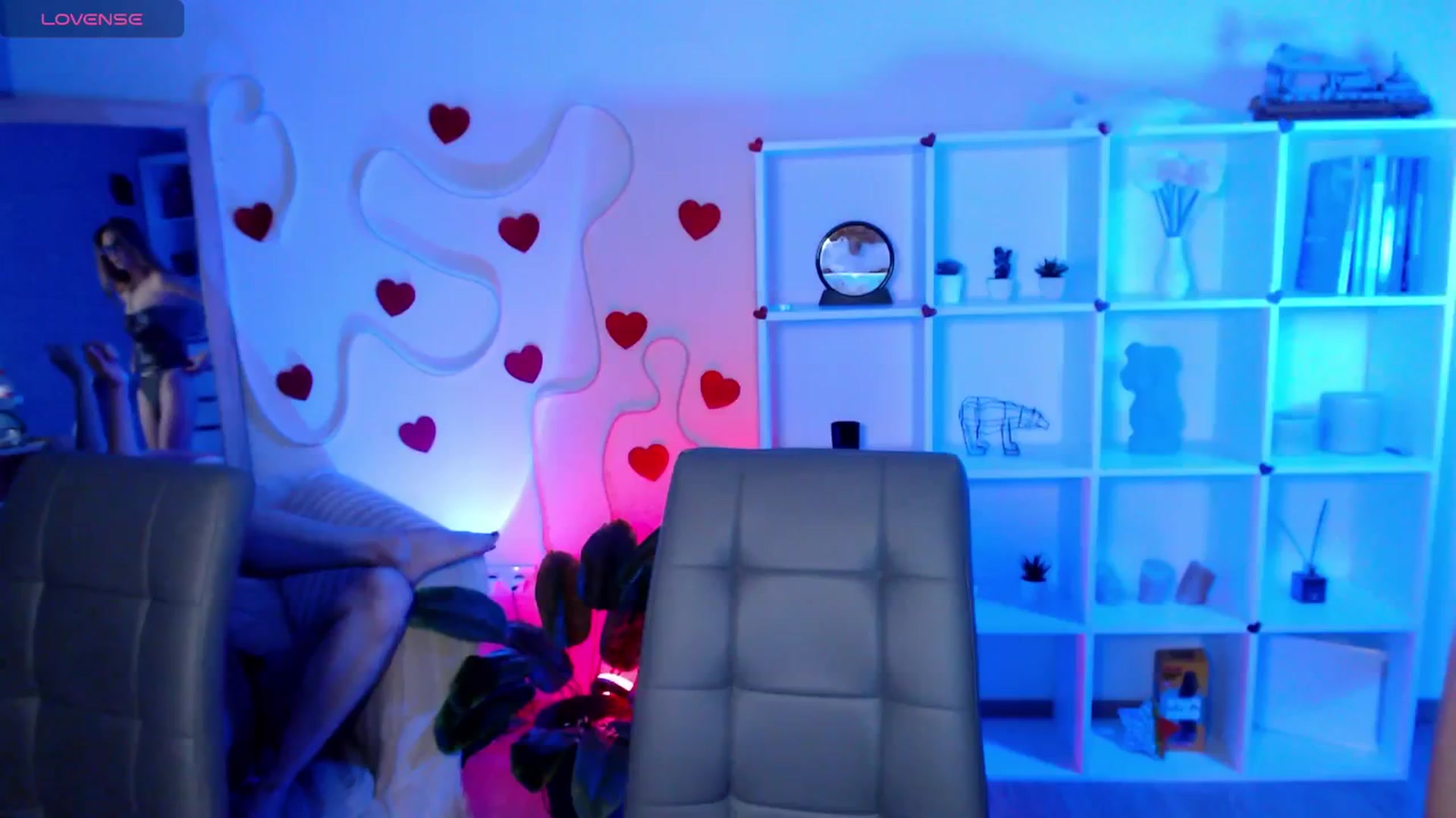 Gallery image thumbnail from Diana_Wow's myfreecams stream on, 10/16/2025, 09:57 image 5 of 20