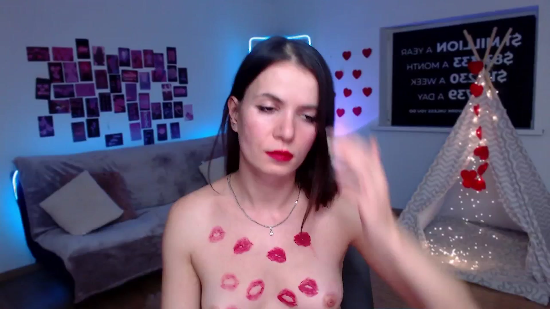 Gallery image thumbnail from Diana_Wow's myfreecams stream on, 10/17/2025, 14:25 image 6 of 20