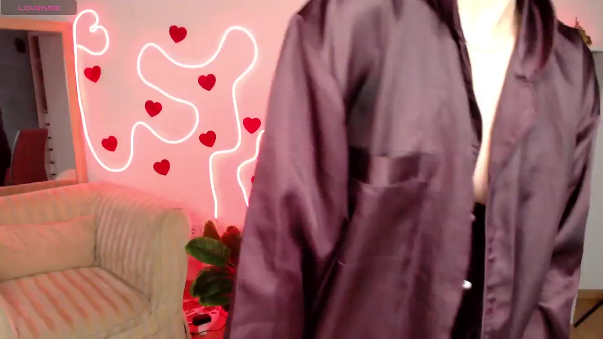 Gallery image thumbnail from Diana_Wow's myfreecams stream on, 11/30/2025, 09:56 image 14 of 20