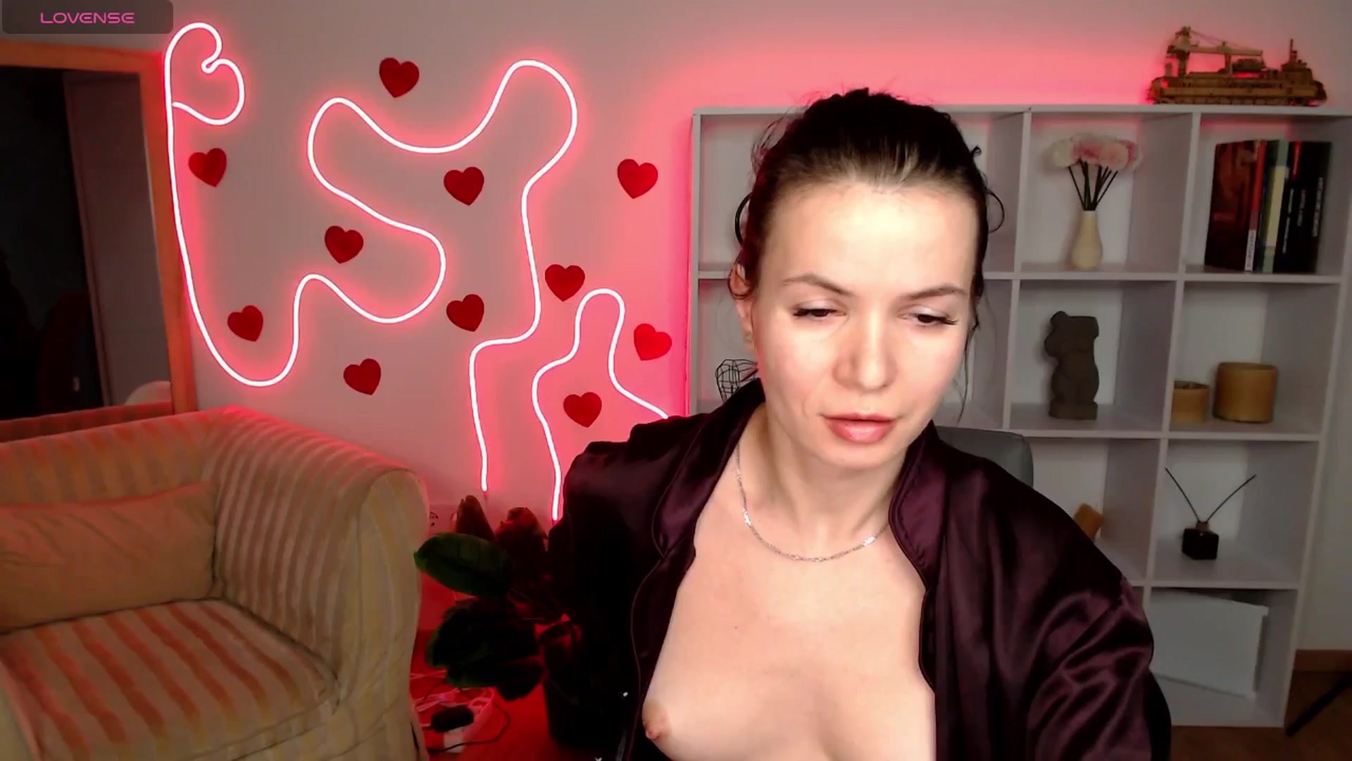 Gallery image thumbnail from Diana_Wow's myfreecams stream on, 11/30/2025, 09:56 image 4 of 20