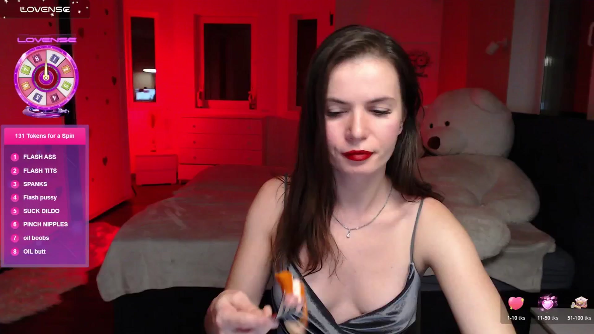 Gallery image thumbnail from Diana_Wow's myfreecams stream on, 12/01/2025, 12:42 image 11 of 20