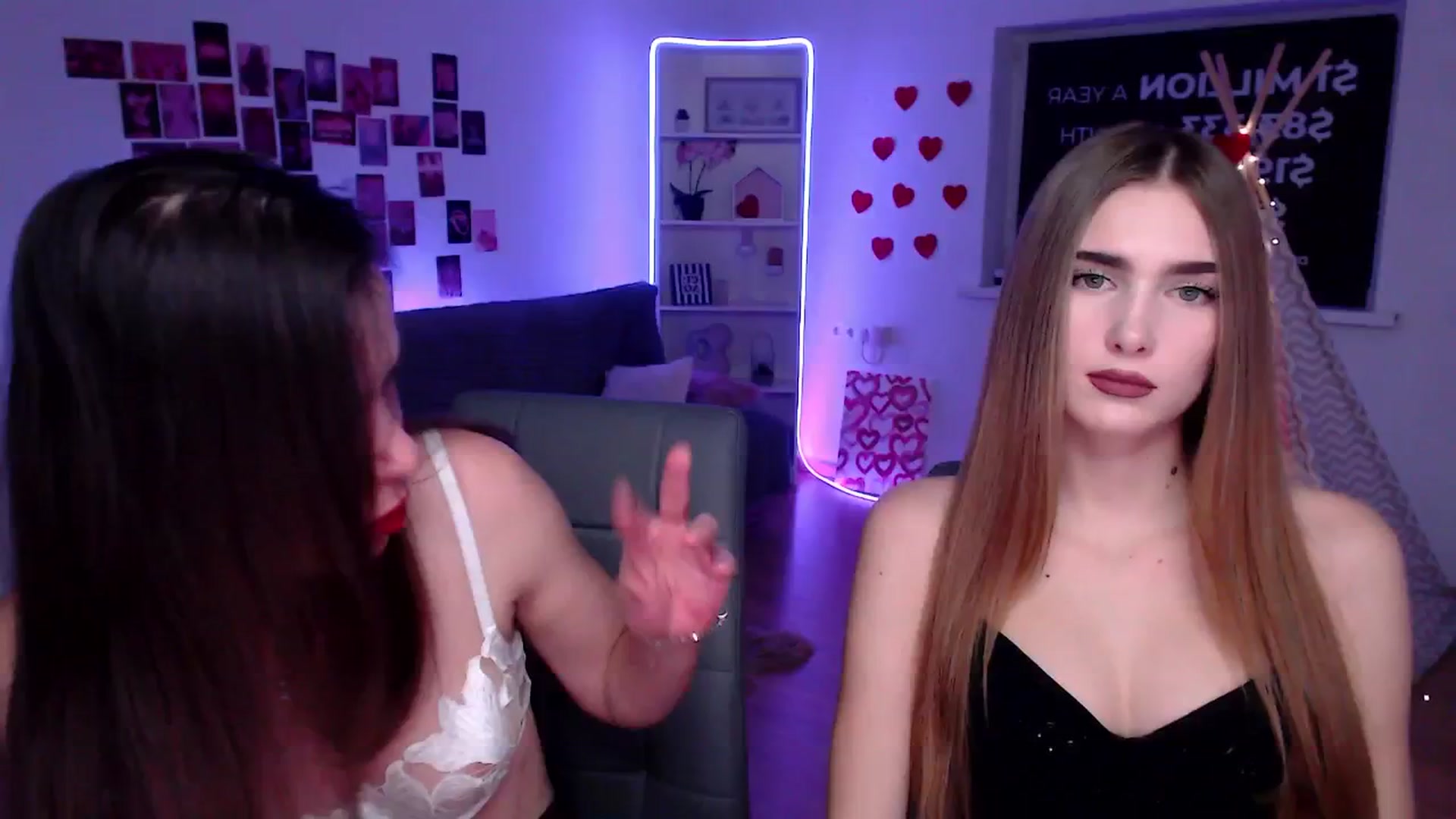 Gallery image thumbnail from Diana_Wow's myfreecams stream on, 12/09/2025, 14:37 image 16 of 20
