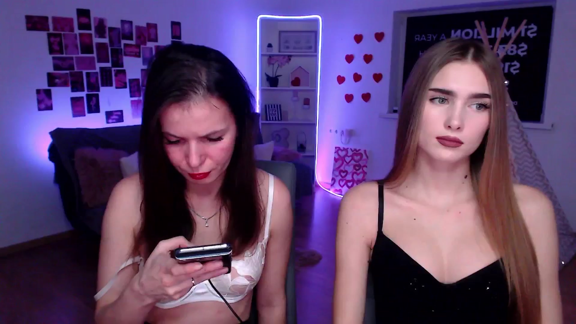 Gallery image thumbnail from Diana_Wow's myfreecams stream on, 12/09/2025, 14:37 image 13 of 20