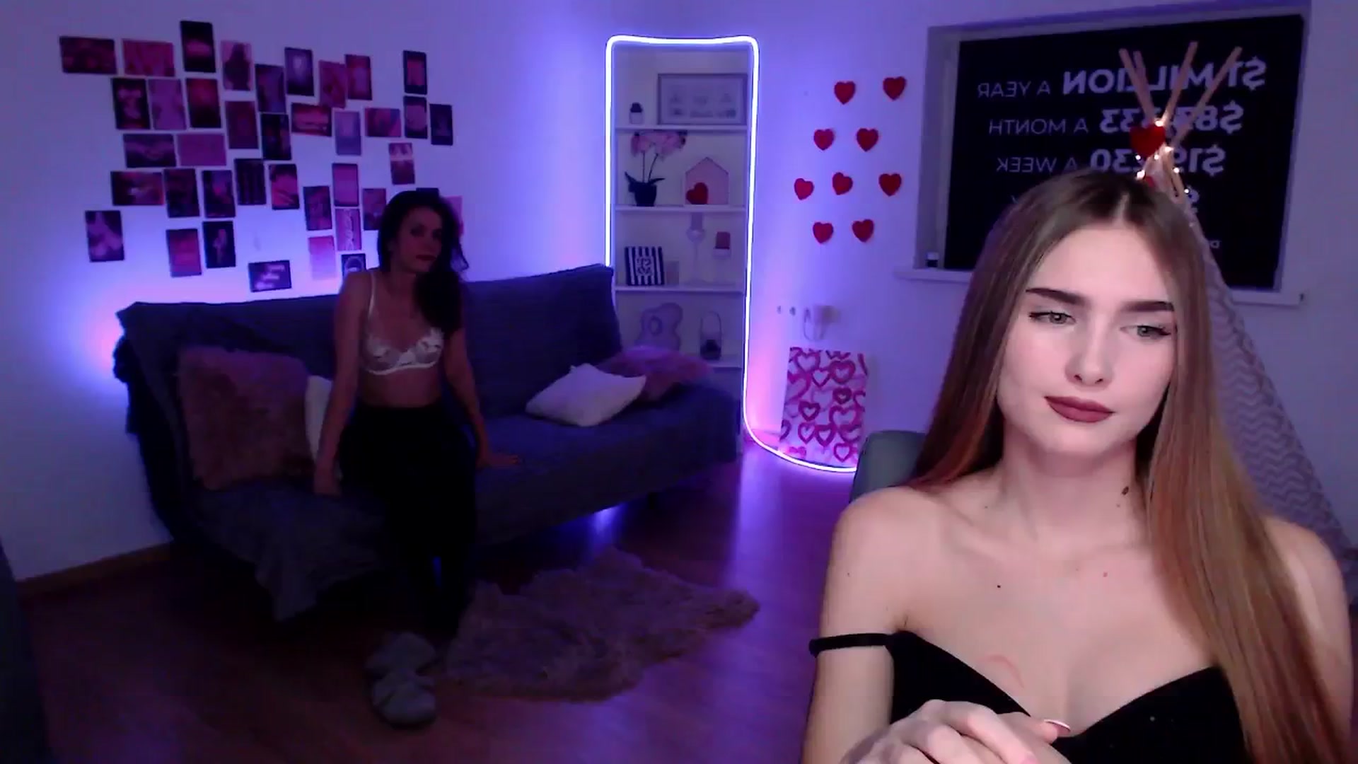 Gallery image thumbnail from Diana_Wow's myfreecams stream on, 12/09/2025, 15:39 image 17 of 20