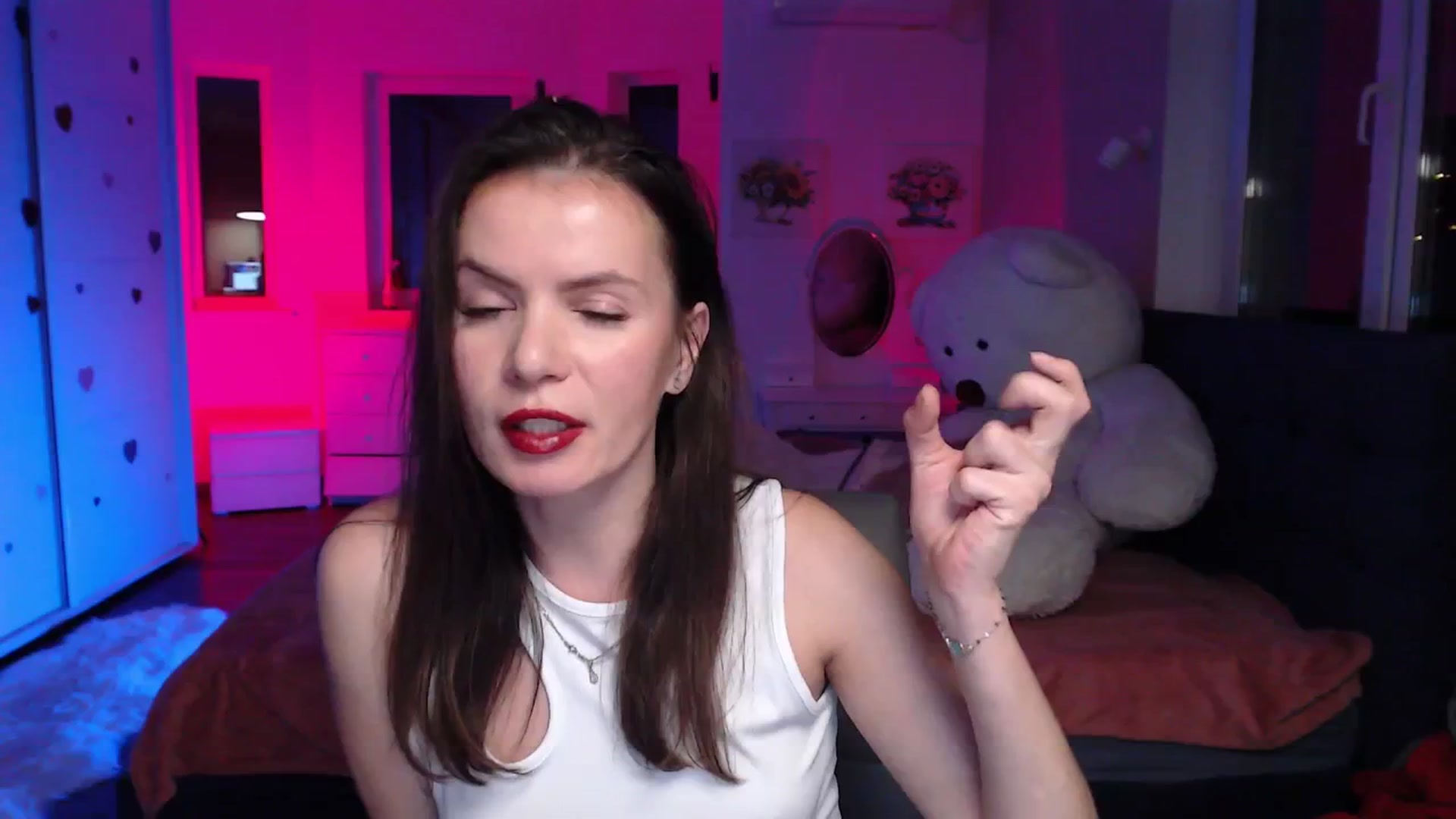 Gallery image thumbnail from Diana_Wow's myfreecams stream on, 12/13/2025, 11:51 image 5 of 20