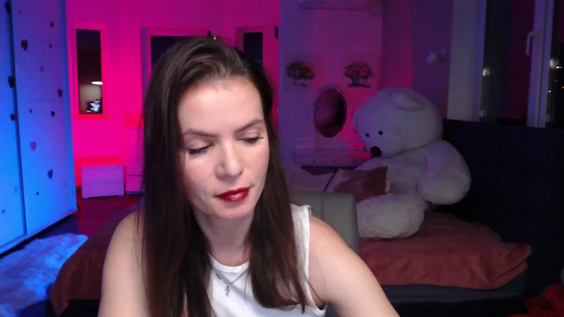 Gallery image thumbnail from Diana_Wow's myfreecams stream on, 12/13/2025, 11:51 image 3 of 20