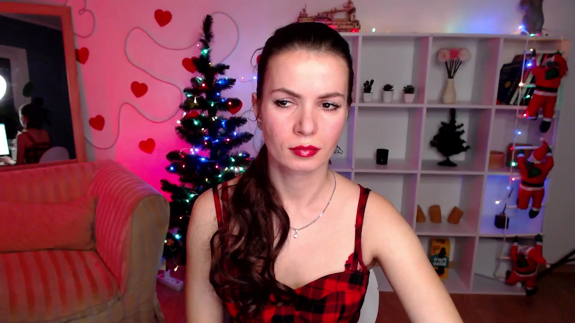 Gallery image thumbnail from Diana_Wow's myfreecams stream on, 12/17/2025, 10:36 image 14 of 20
