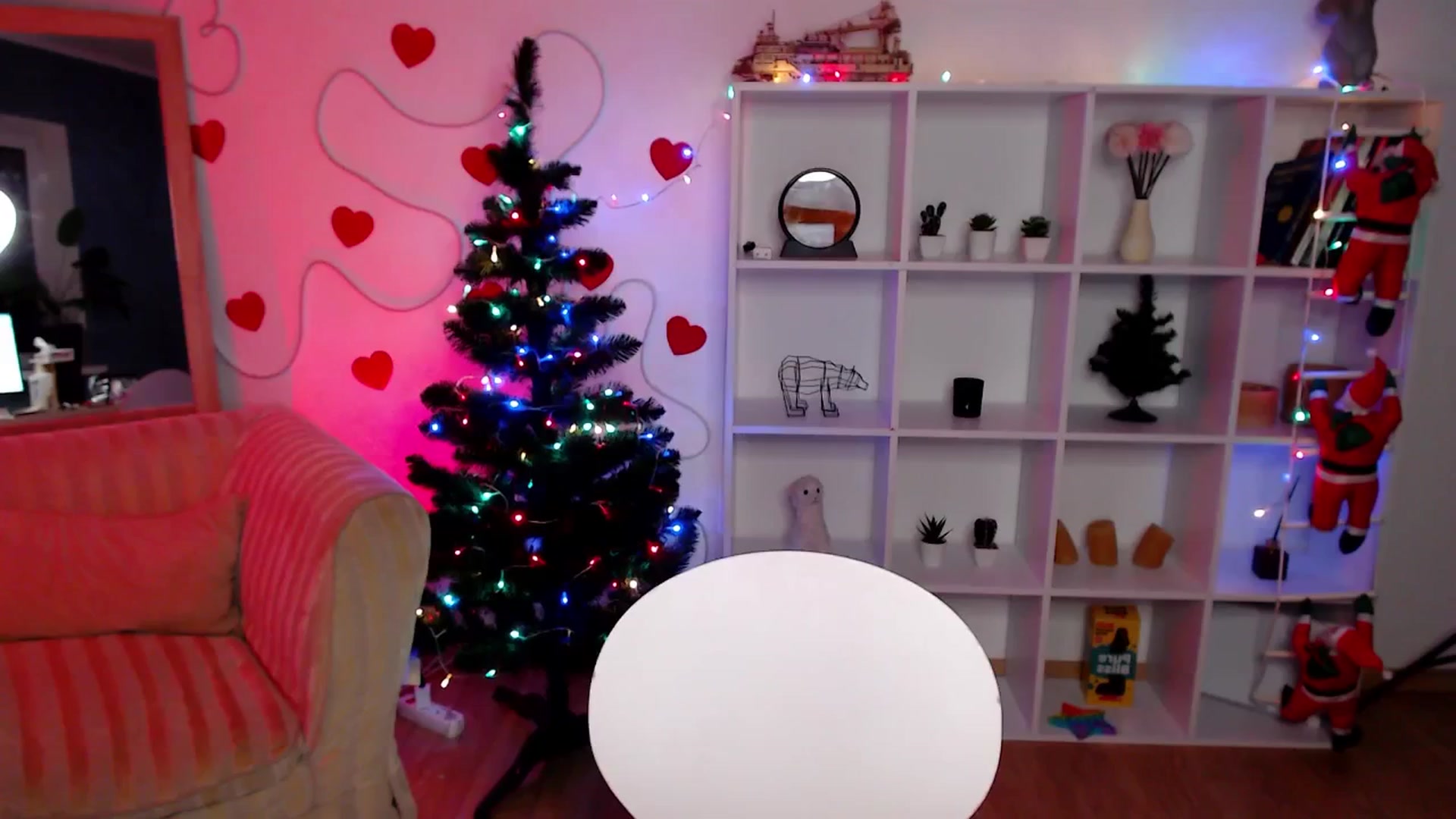 Gallery image thumbnail from Diana_Wow's myfreecams stream on, 12/17/2025, 10:36 image 8 of 20