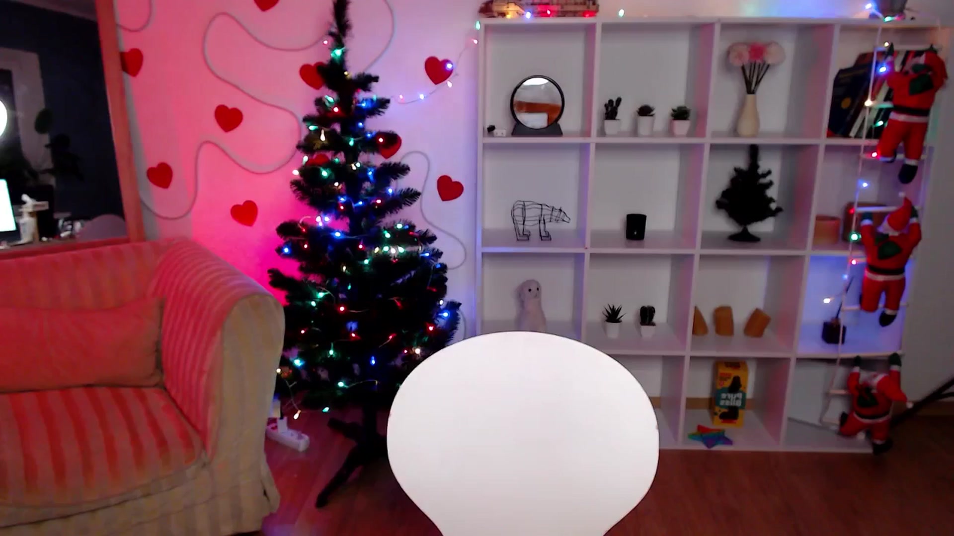 Gallery image thumbnail from Diana_Wow's myfreecams stream on, 12/17/2025, 10:36 image 7 of 20