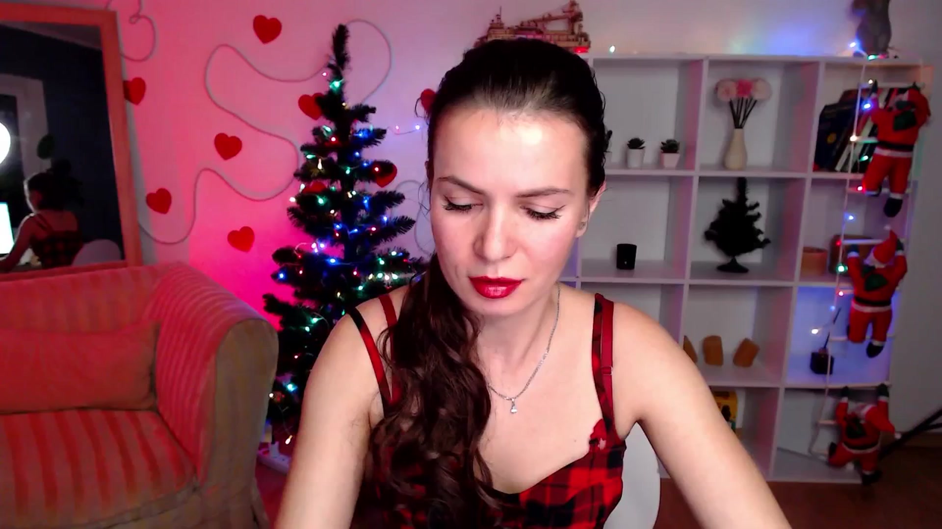 Gallery image thumbnail from Diana_Wow's myfreecams stream on, 12/17/2025, 10:36 image 16 of 20