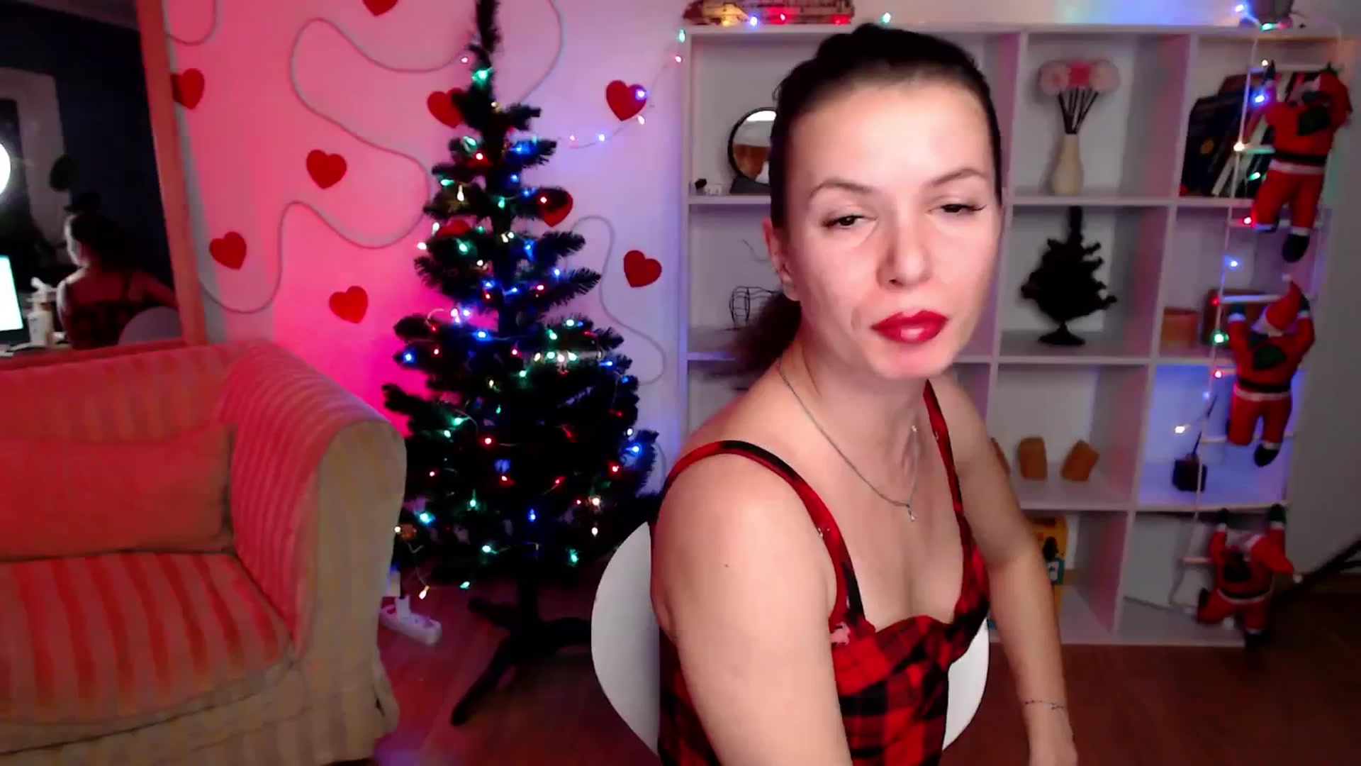 Gallery image thumbnail from Diana_Wow's myfreecams stream on, 12/17/2025, 10:36 image 1 of 20