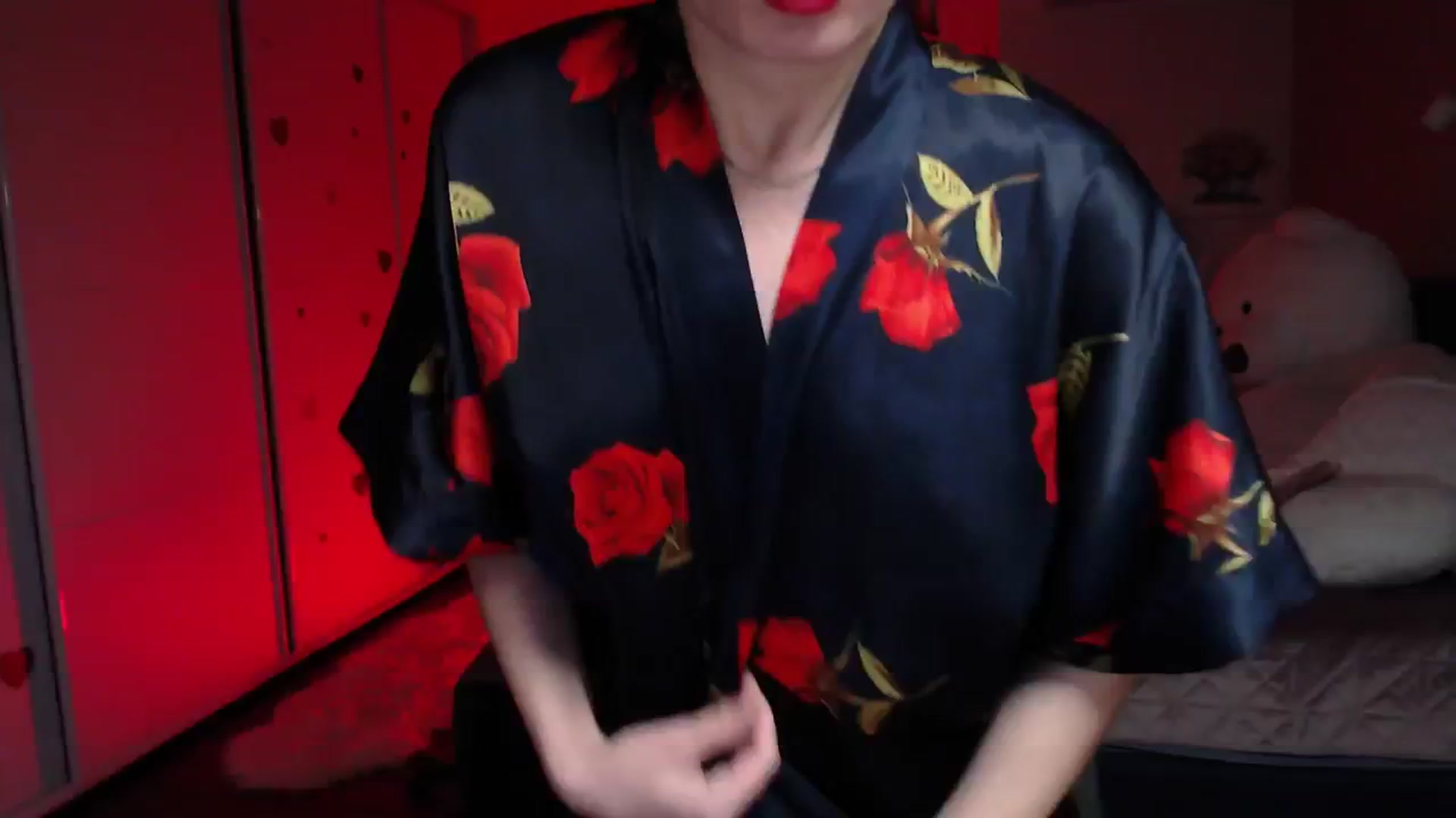 Gallery image thumbnail from Diana_Wow's myfreecams stream on, 12/26/2025, 12:31 image 8 of 20