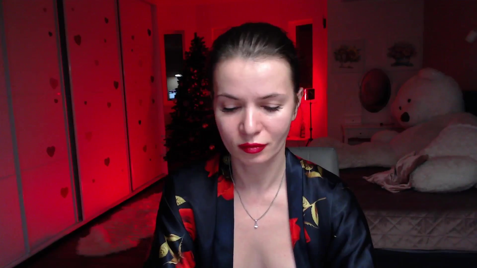 Gallery image thumbnail from Diana_Wow's myfreecams stream on, 12/26/2025, 12:31 image 18 of 20